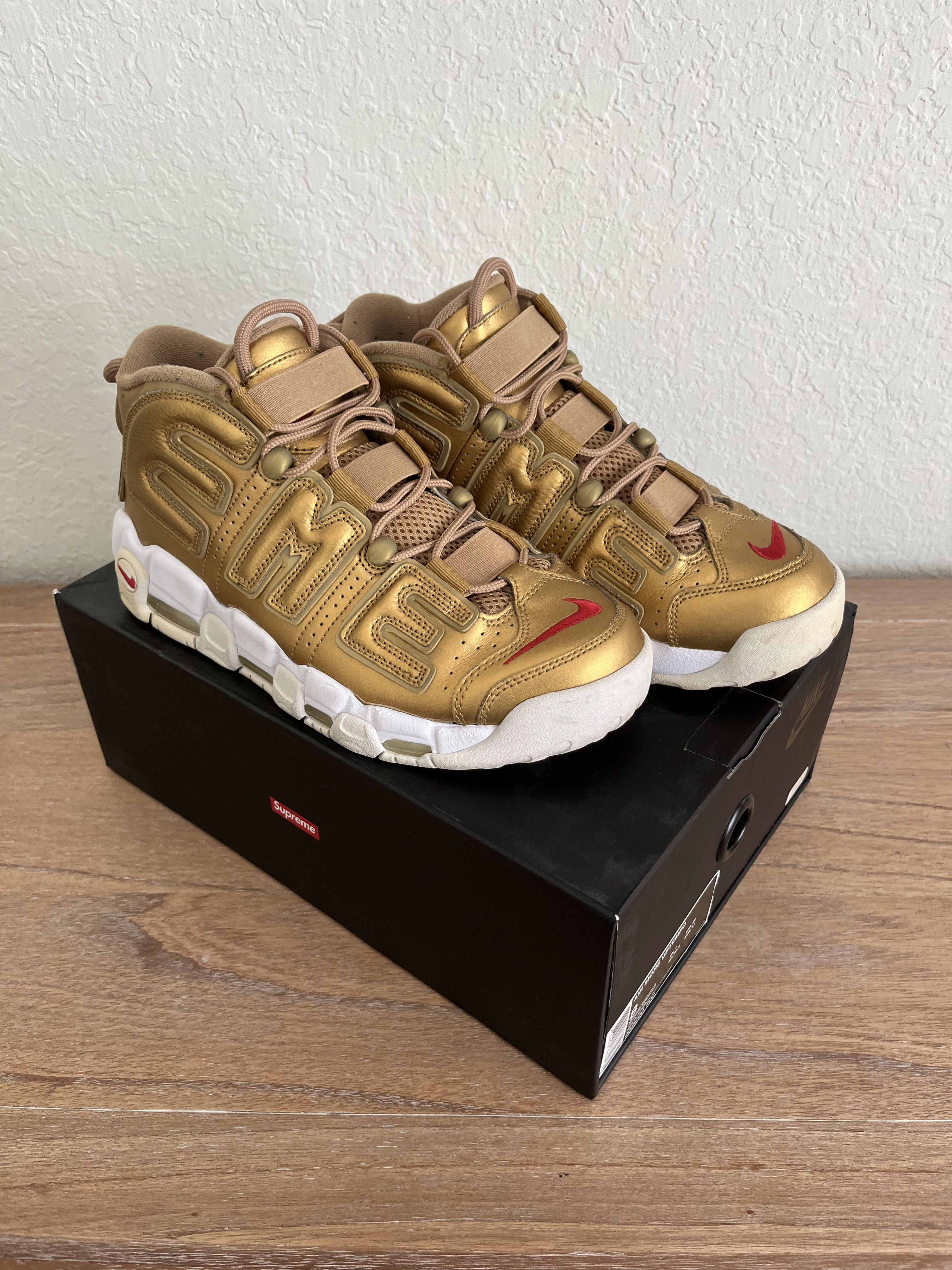 Nike × Supreme Supreme x Air More Uptempo ‘Metallic Gold’ Size US 8 / EU 41 - 1 Thumbnail