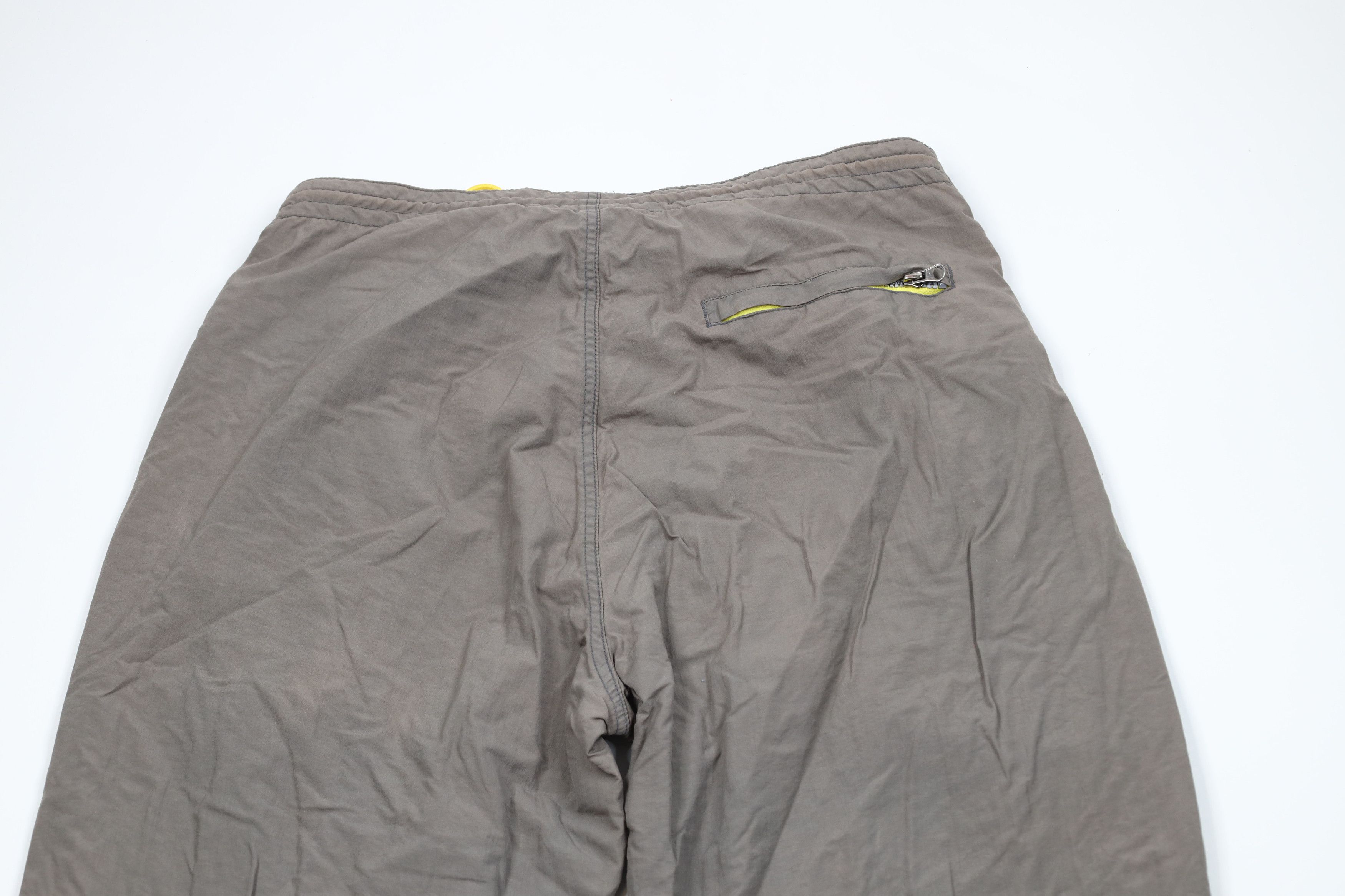 Vintage Vintage 90s Y2K Streetwear Wide Leg Windbreaker Pants Size US 34 / EU 50 - 12 Thumbnail