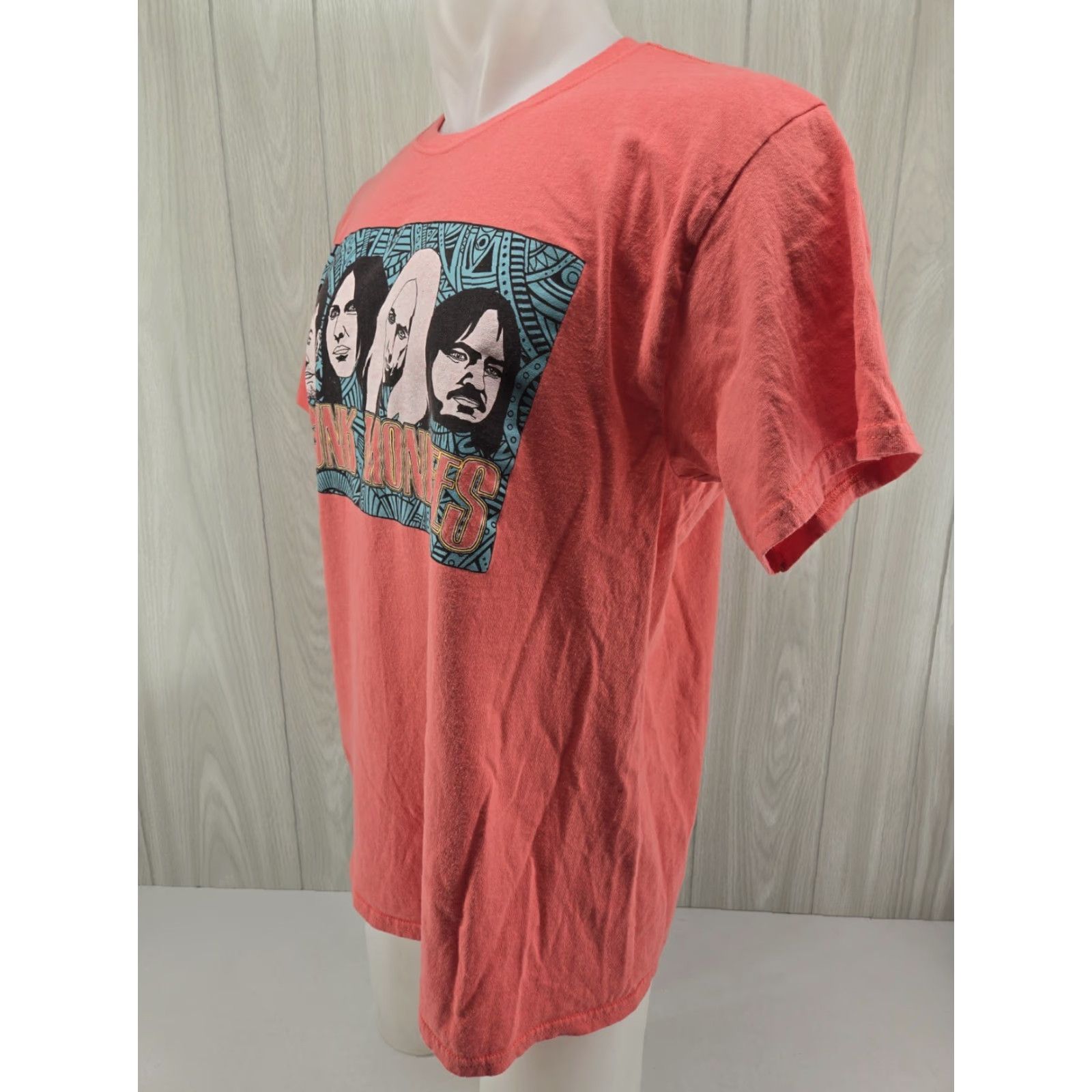 Gildan Spunk Monkees Large T Shirt Pink Graphic Tee Band Gildan 100% Cotton Unisex Adults Short Sleeve Vintage Style Size US L / EU 52-54 / 3 - 4 Thumbnail