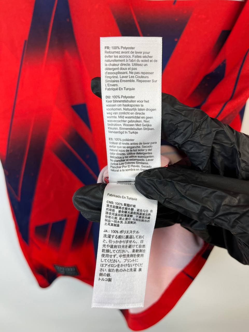 Castore RANGERS FC 2022/23 Third Shirt Castore Red Football Size M Size US M / EU 48-50 / 2 - 5 Thumbnail