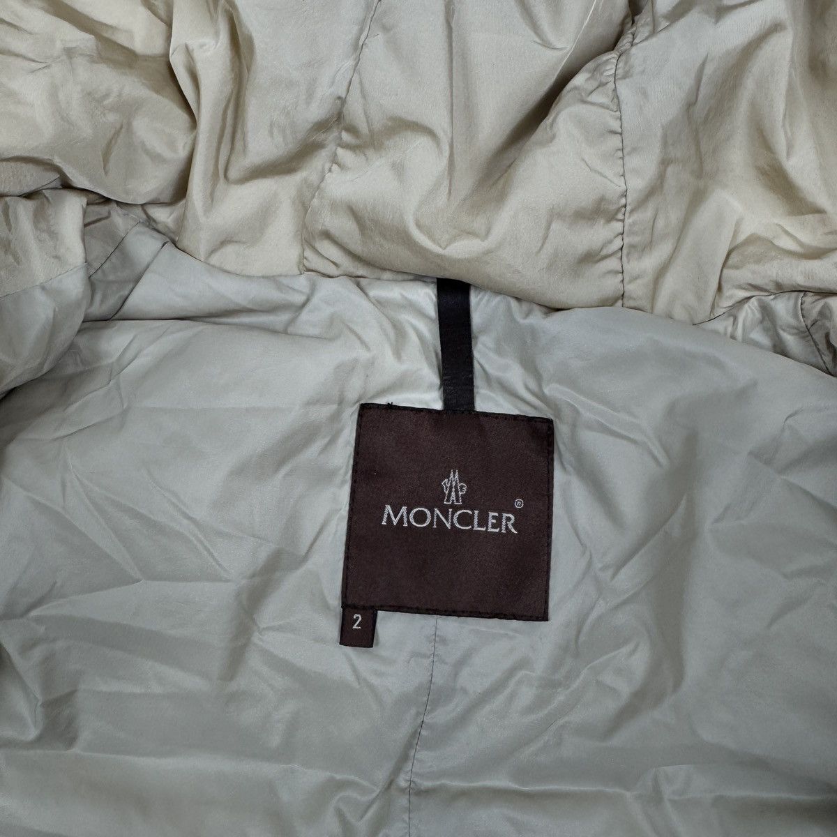 Moncler Vintage Moncler Beige Long Puffer Down Jacket Size 2 / M Size M / US 6-8 / IT 42-44 - 12 Thumbnail