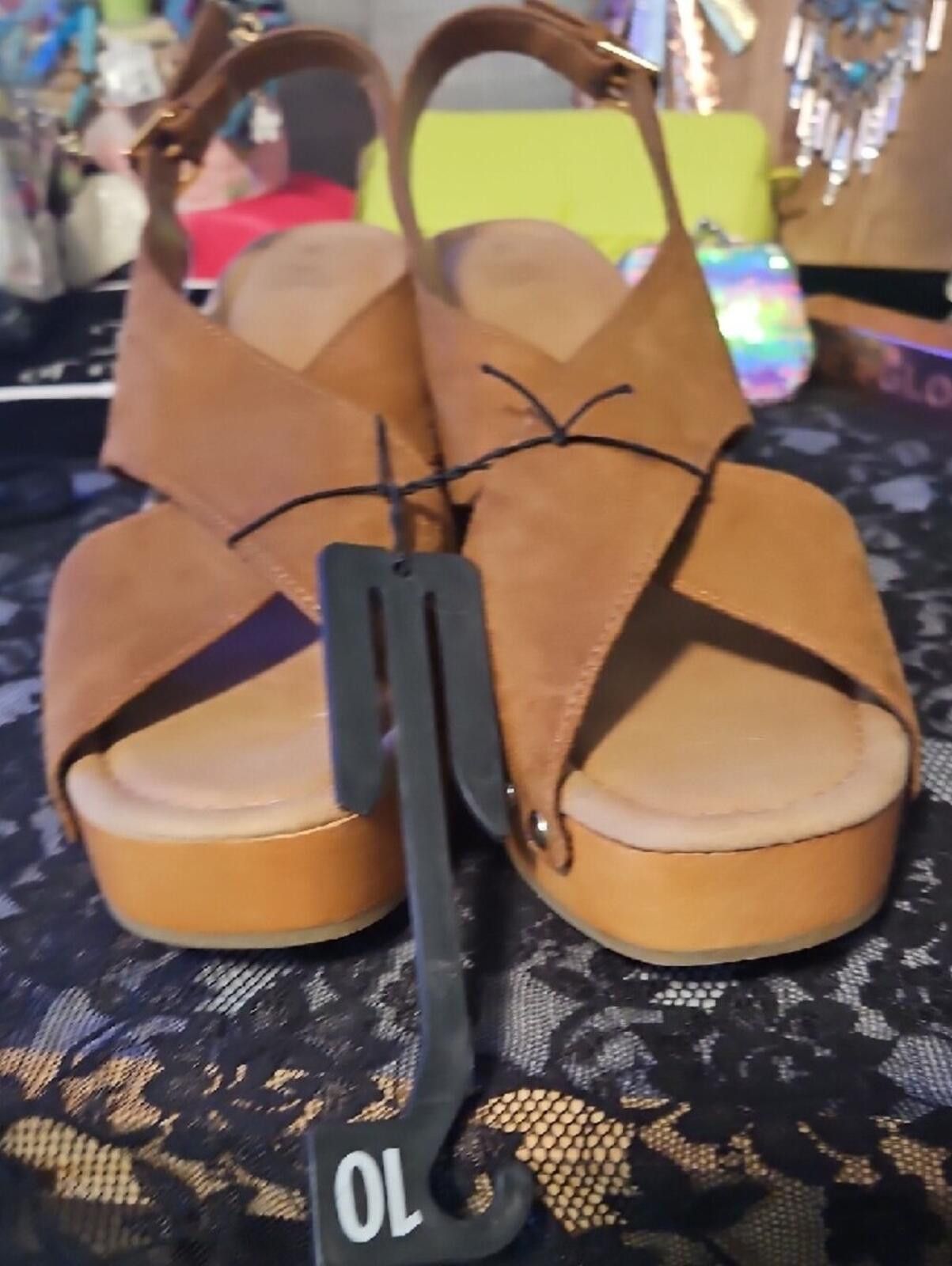 Other Time and Tru Brown Suede Platform Slingback Sandals Size US 10 / IT 40 - 6 Thumbnail