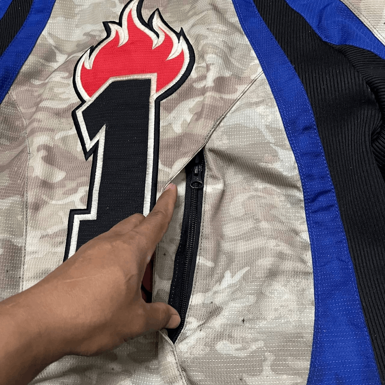 ICON Motorsports Vintage Icon Moto Racing Merc Stage Jacket with Padding Size US XL / EU 56 / 4 - 24 Thumbnail