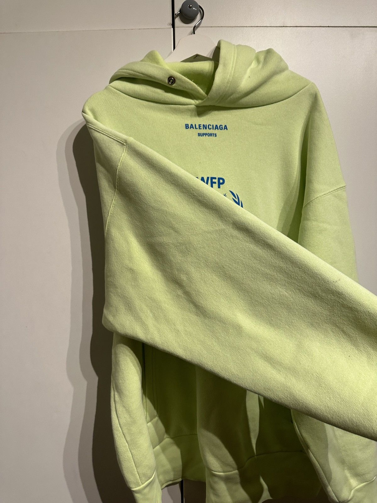 Balenciaga Balenciaga WFP Hoodie Size US M / EU 48-50 / 2 - 9 Thumbnail
