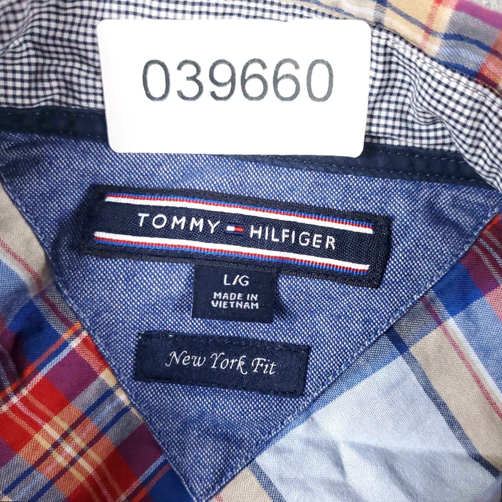 Tommy Hilfiger Tommy Hilfiger Shirt Mens Large Blue Red Plaid Casual Button Up Long Sleeve Size US L / EU 52-54 / 3 - 7 Thumbnail