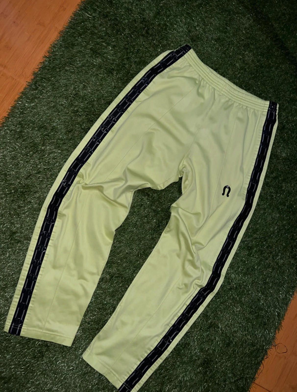 Champion Vintage Champion Neon Trackpants Size US 32 / EU 48 - 2 Thumbnail
