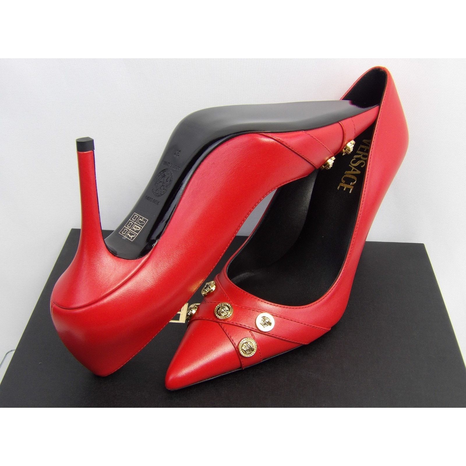 Versace NIB VERSACE RED LEATHER GOLD MEDUSA LOGO STUDS PUMPS 39 Size US 10 / IT 40 - 5 Thumbnail