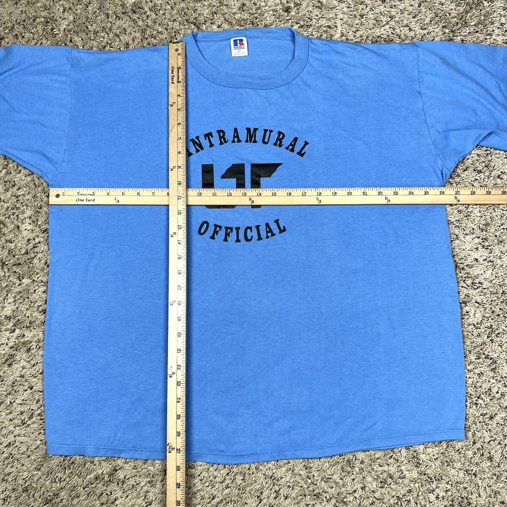 Russell Athletic VINTAGE Russell Athletic Graphic Tee Shirt 2XL Blue 90s Single Stitch Mens Womens Unisex Adults Shirt Size US XXL / EU 58 / 5 - 7 Thumbnail