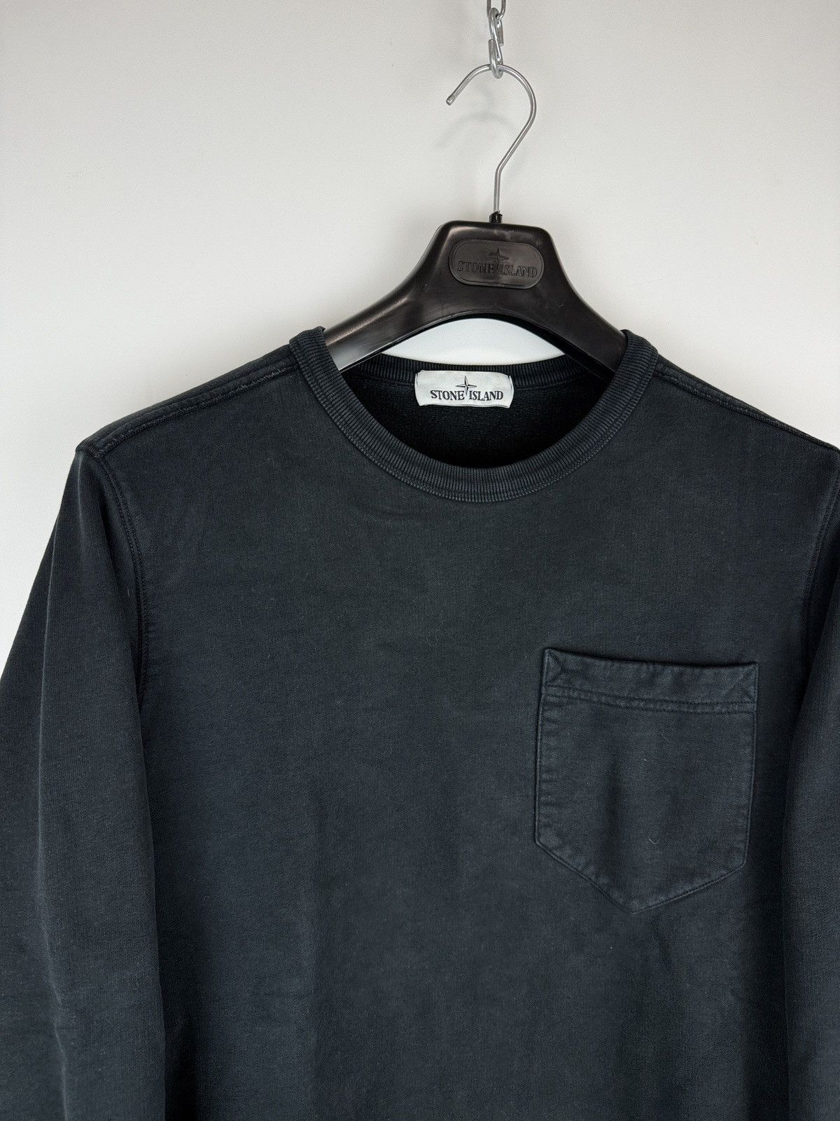 Stone Island Black Stone Island sweatshirt with pocket chest Size US M / EU 48-50 / 2 - 3 Thumbnail