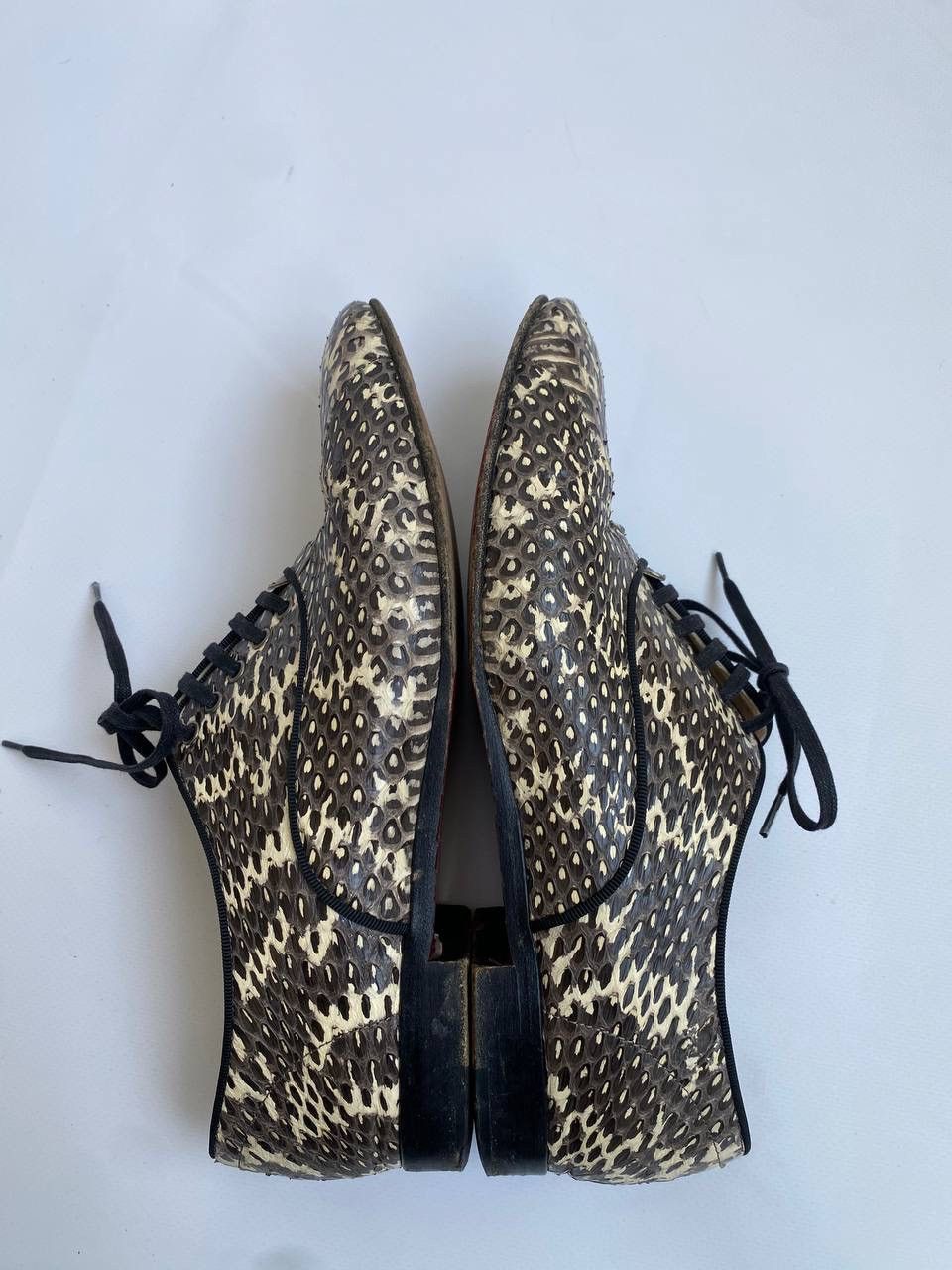 Christian Louboutin Christian Louboutin Lace Ups Low Top Snakeskin Size US 10 / IT 40 - 11 Thumbnail