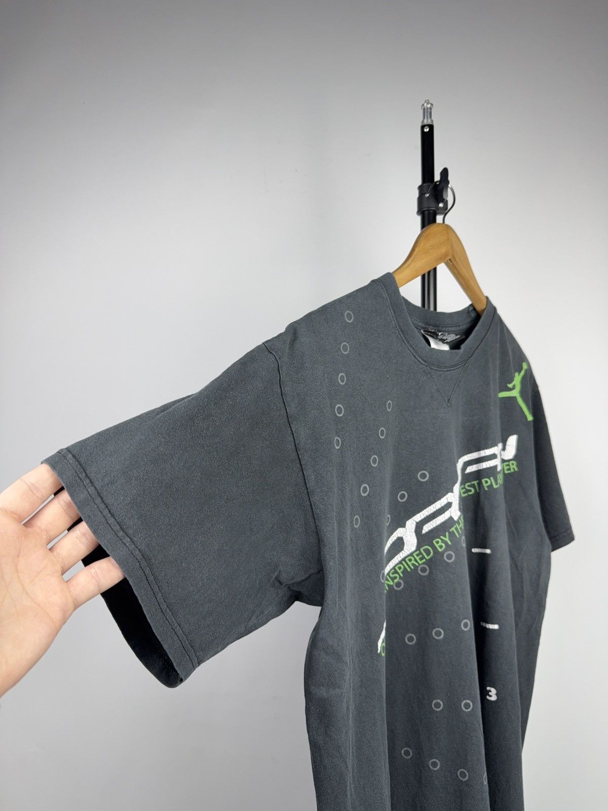 Jordan Brand Vintage 00s Jordan Jumpman Tee Neon Green Logo Y2K Style Size US M / EU 48-50 / 2 - 6 Thumbnail
