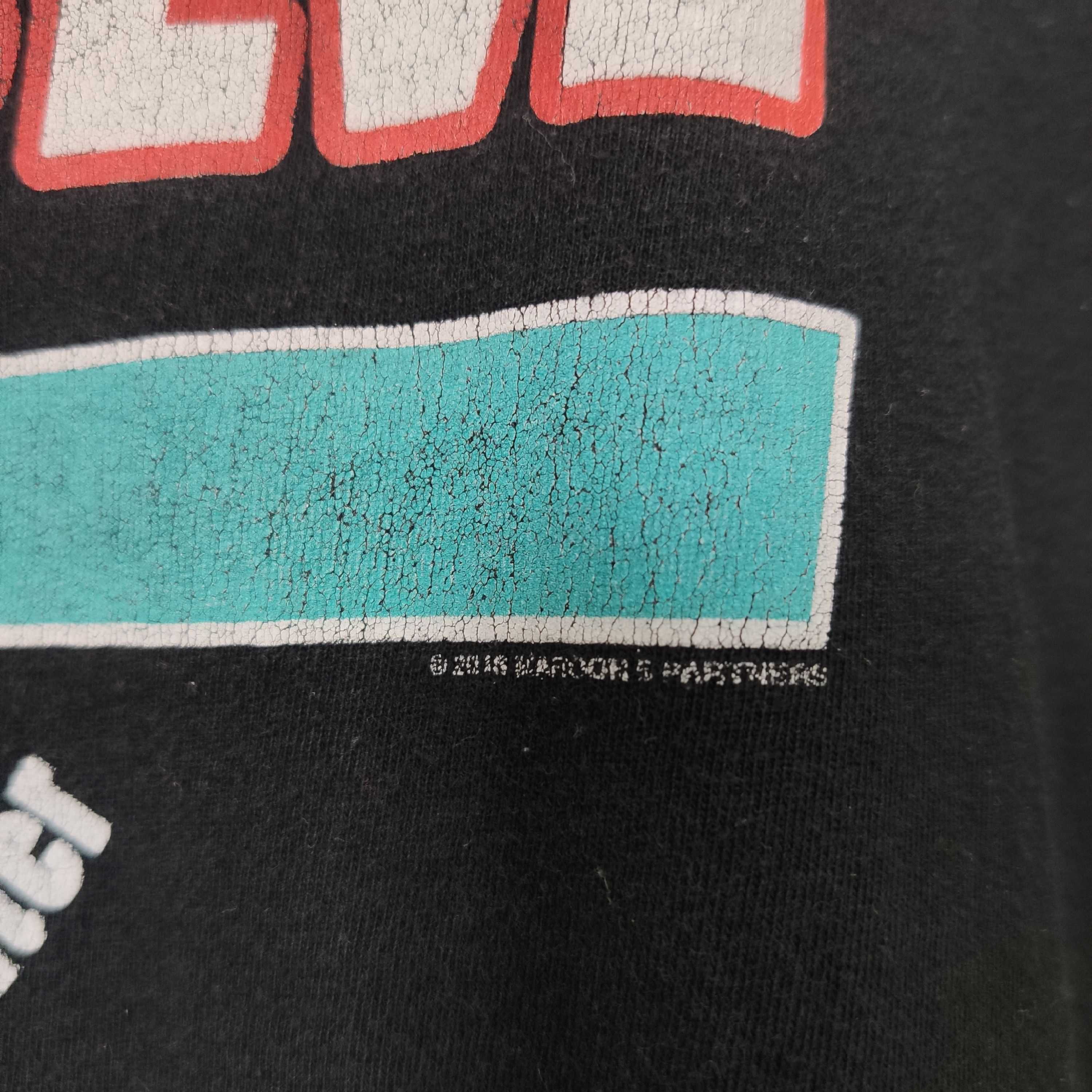 Band Tees Maroon 5 Concert Merchandise T shirt Size US L / EU 52-54 / 3 - 7 Thumbnail