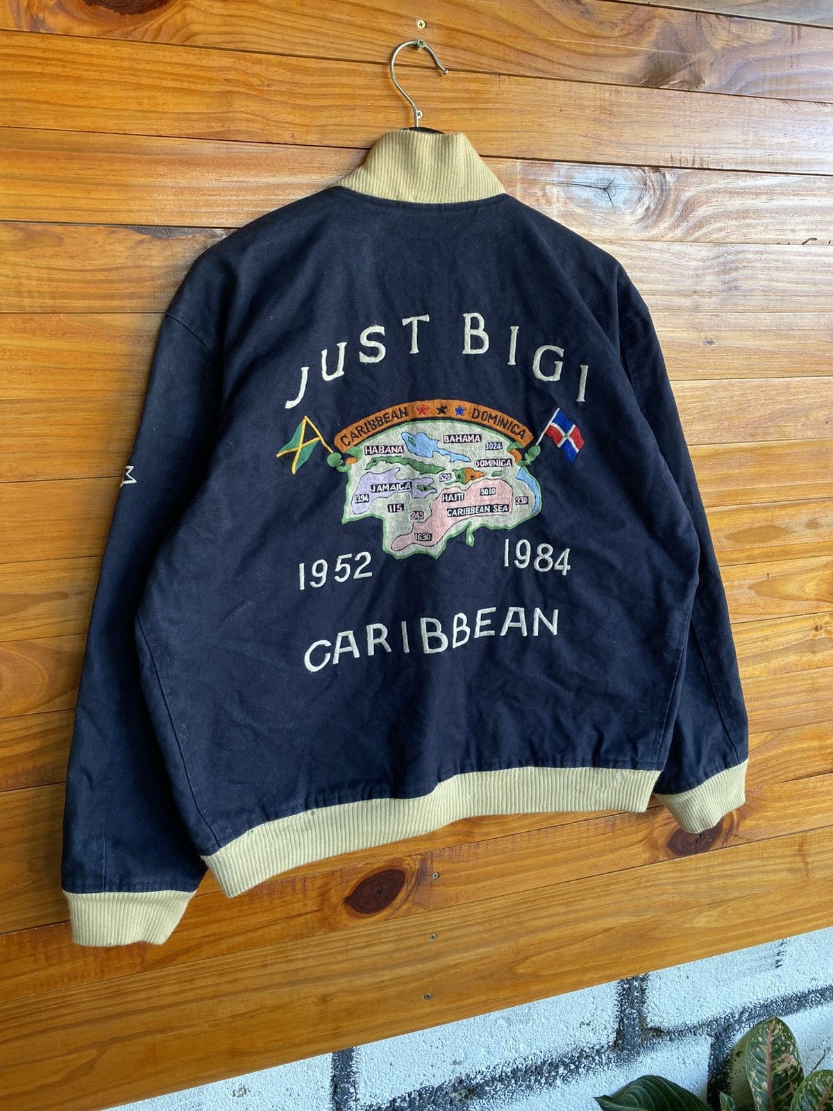 BIGI Vintage Just Bigi Caribbean Reversible Bomber Jacket Size US L / EU 52-54 / 3 - 13 Thumbnail
