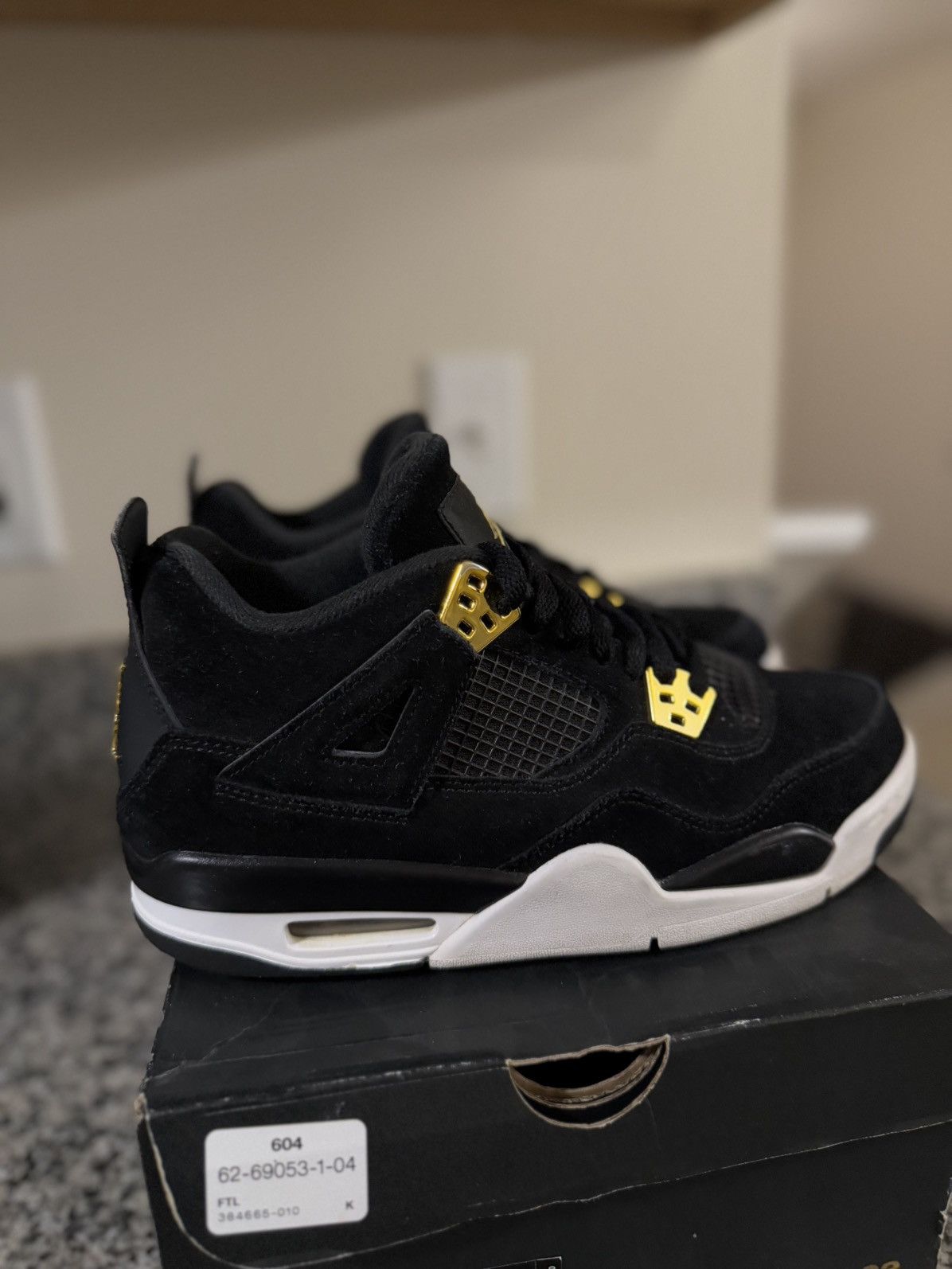 Jordan Brand × Nike Air Jordan 4 Royalty 408452-032 Size 6.5Y/8W 2016 Size US 6.5 / EU 39-40 - 3 Thumbnail