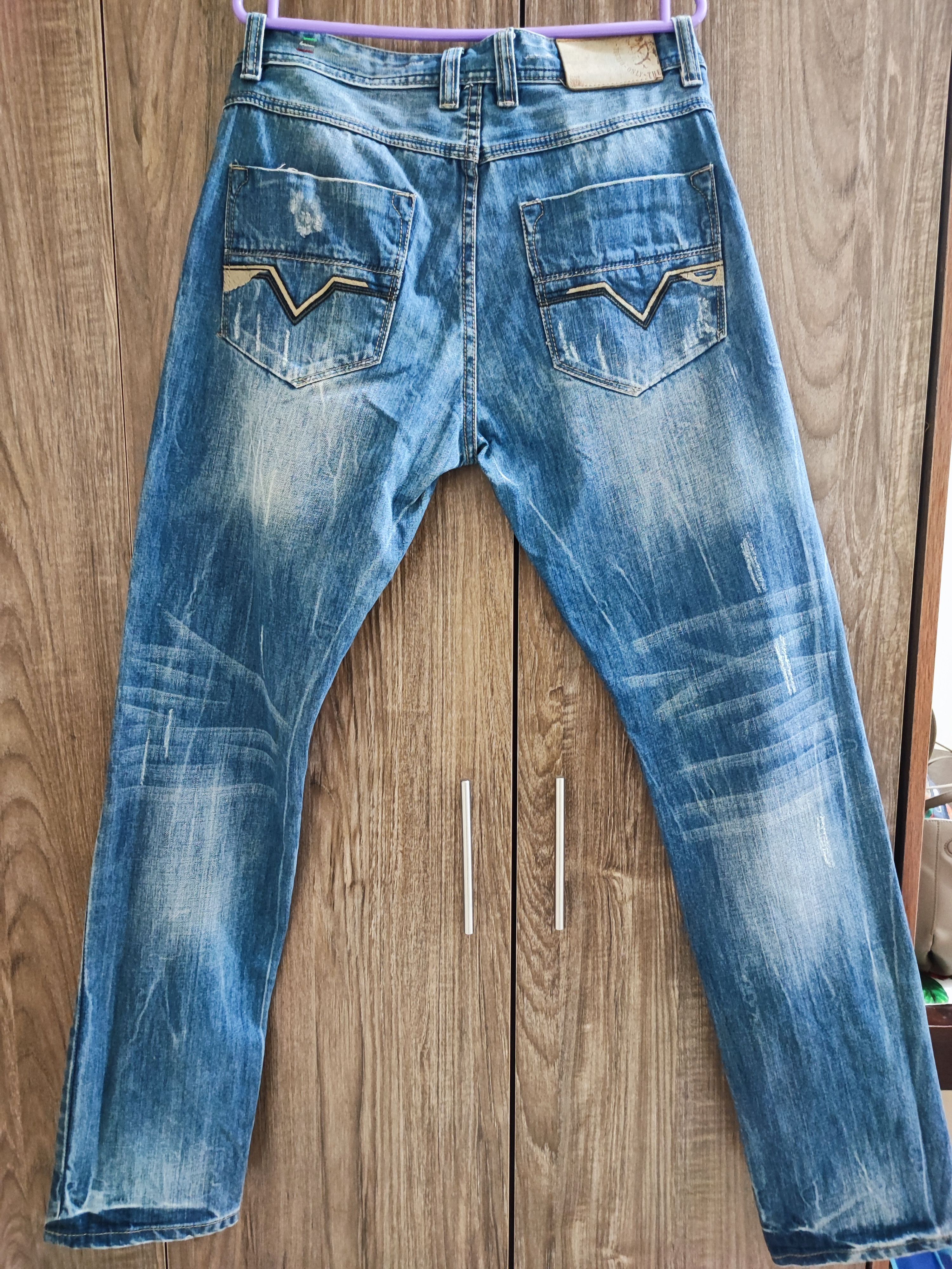 Diesel Distressed Blue Denim Made in italy