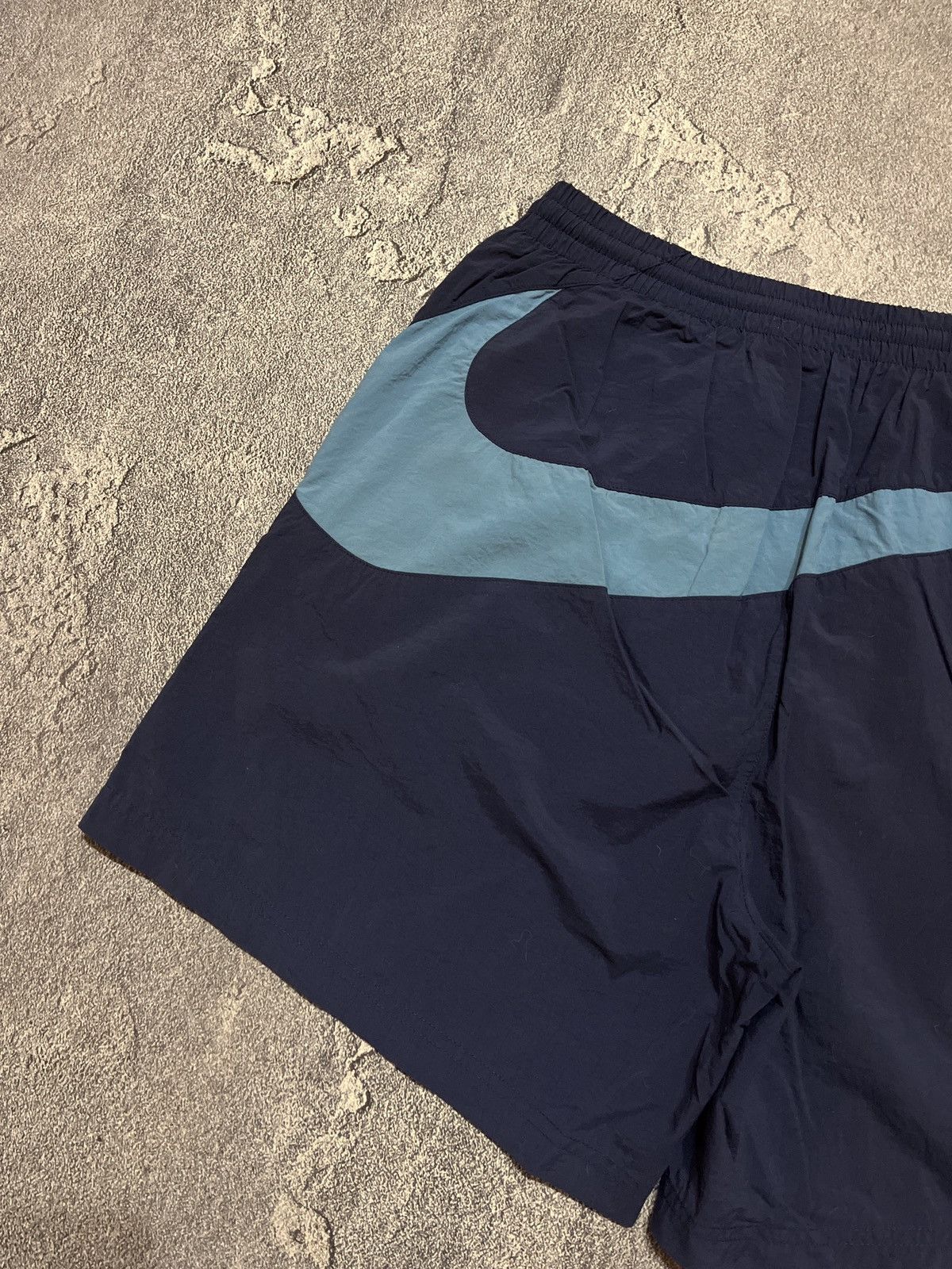 Nike × Vintage Vintage Nike Big Swoosh Shorts Nylon Baggy 90’s Size US 36 / EU 52 - 3 Thumbnail