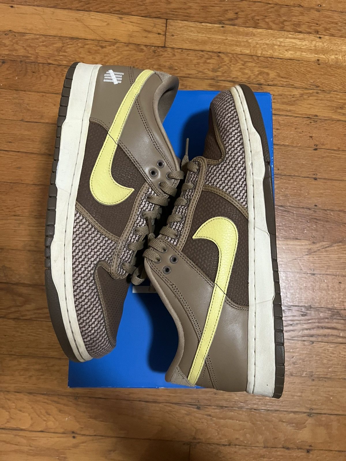 Nike × Undefeated Undefeated x Dunk Low SP ‘Canteen’ Size US 12 / EU 45 - 4 Thumbnail