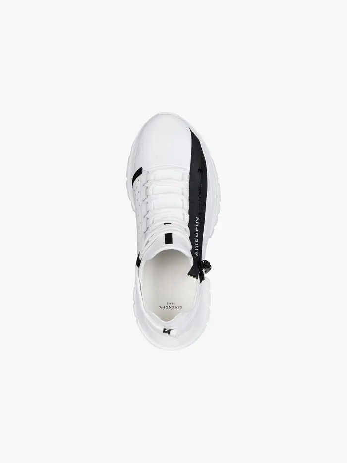 Givenchy o1w1db10325 Spectre Runner Low With Zip in White Size US 11 / EU 44 - 4 Thumbnail