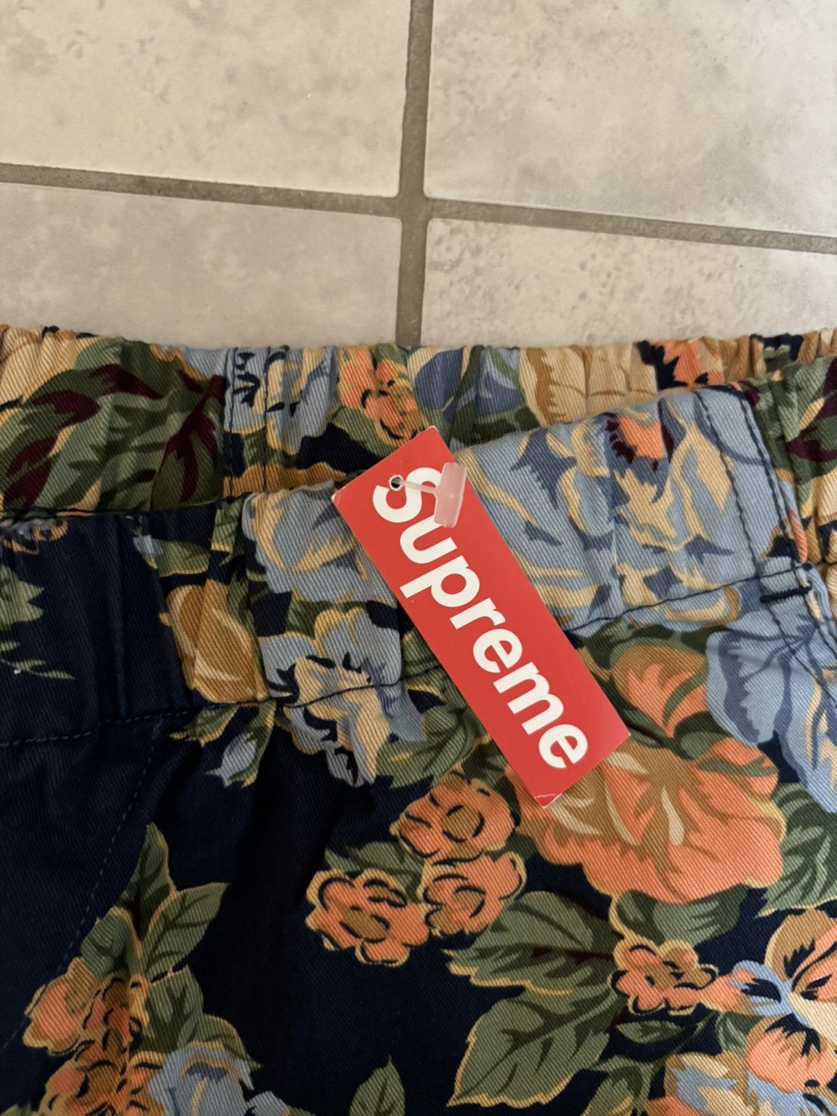 Supreme rare new w/tags FW 2014 Supreme Floral Flower navy pants Size US 30 / EU 46 - 7 Thumbnail