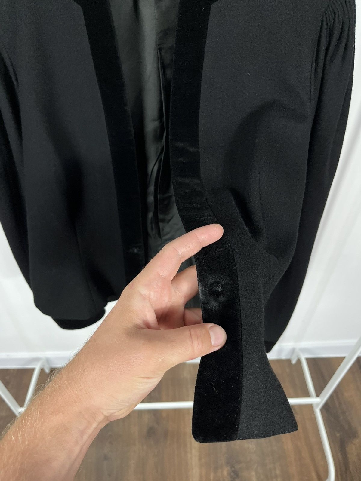 Vintage Vintage Black Cropped Wool Jacket with Velvet Trim Size XS / US 0-2 / IT 36-38 - 7 Thumbnail