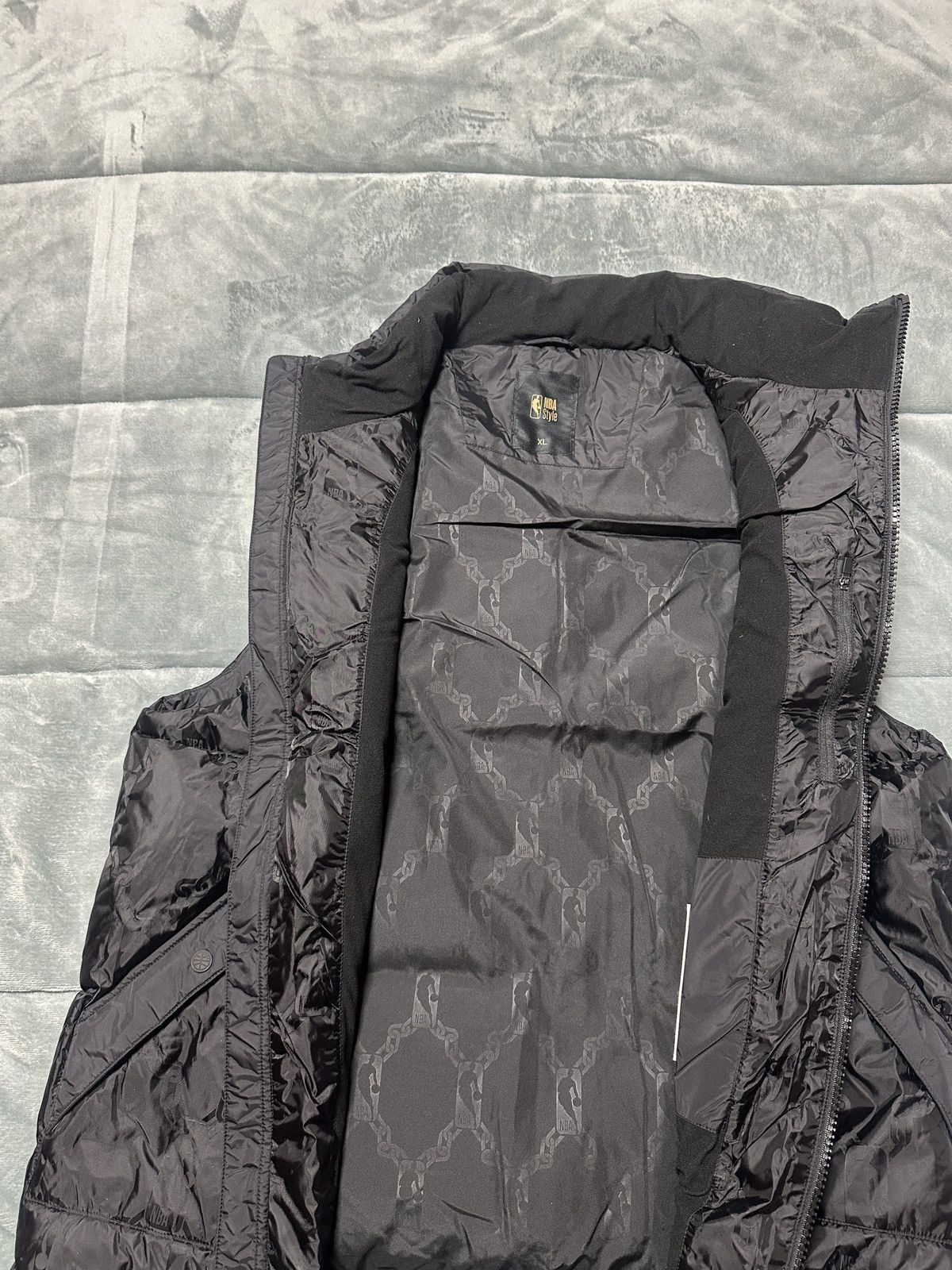 NBA *NEW NBA Style Black Puffer Vest Size XL Loose Fit Unisex Size US XL / EU 56 / 4 - 9 Thumbnail