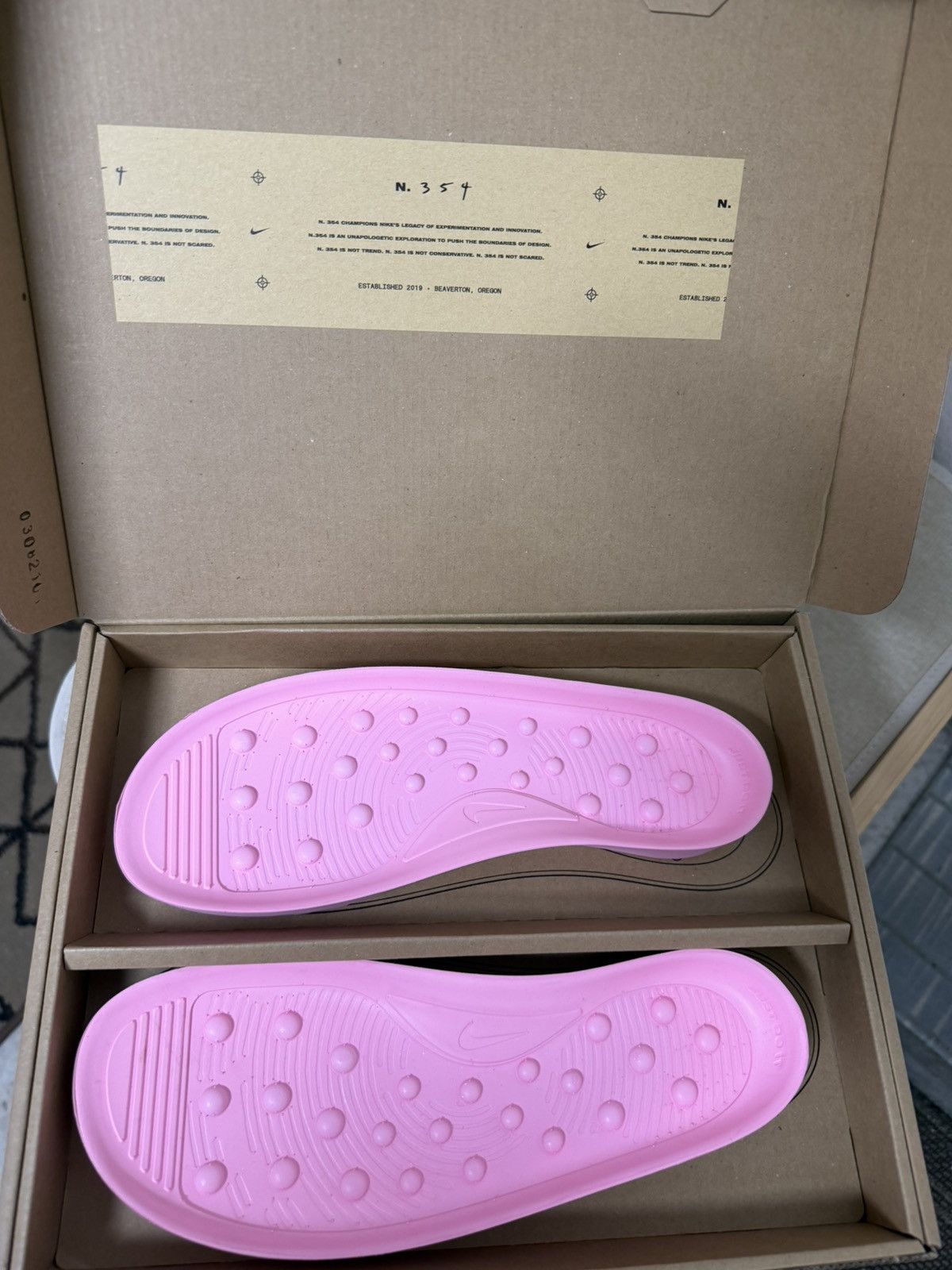 Nike Size 8 - Nike Offline Pack Size US 8 / EU 41 - 8 Thumbnail