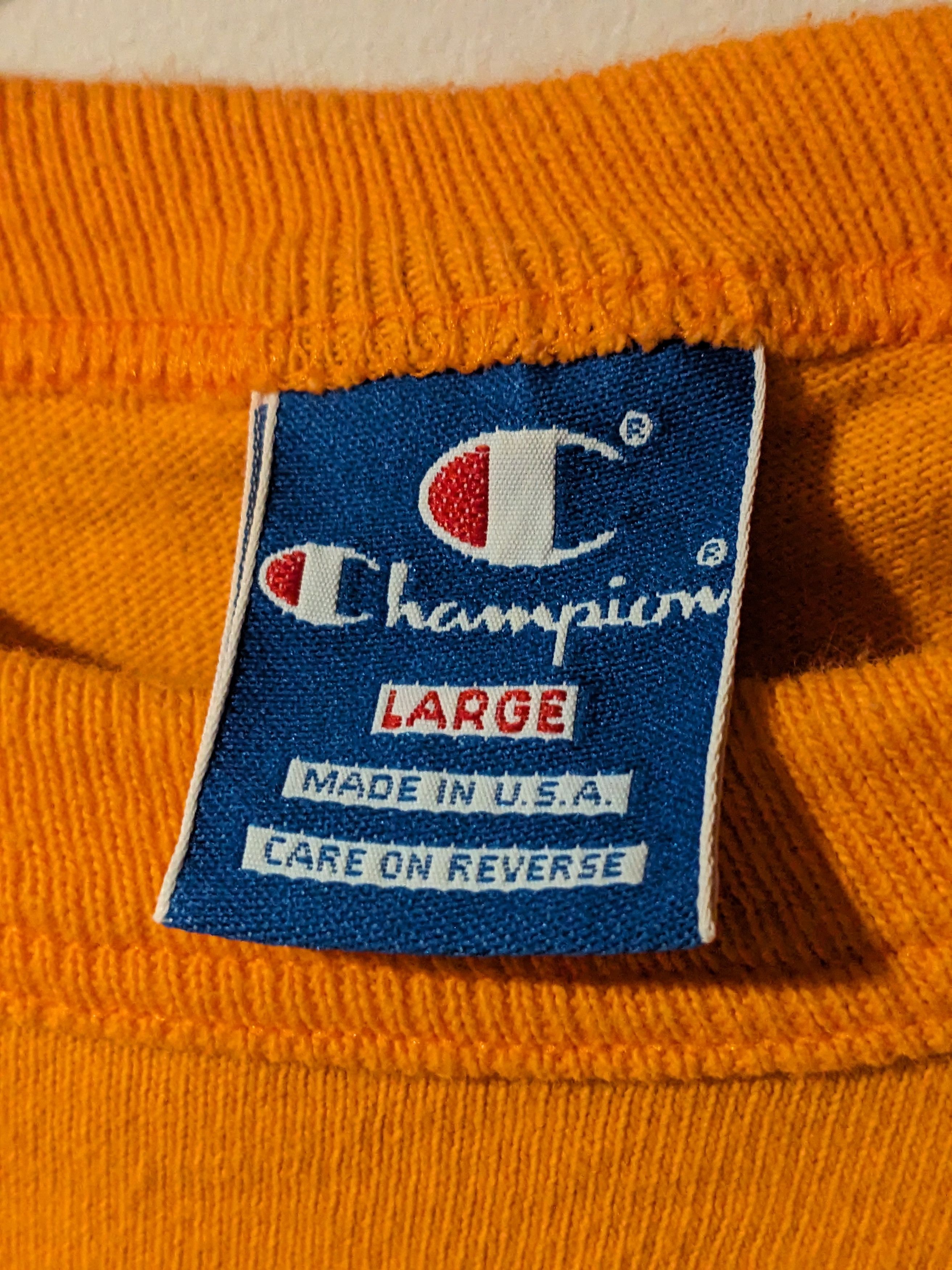 Champion × Vintage Vintage 90s Champion Small Logo Essential Large T-Shirt Size US L / EU 52-54 / 3 - 3 Thumbnail