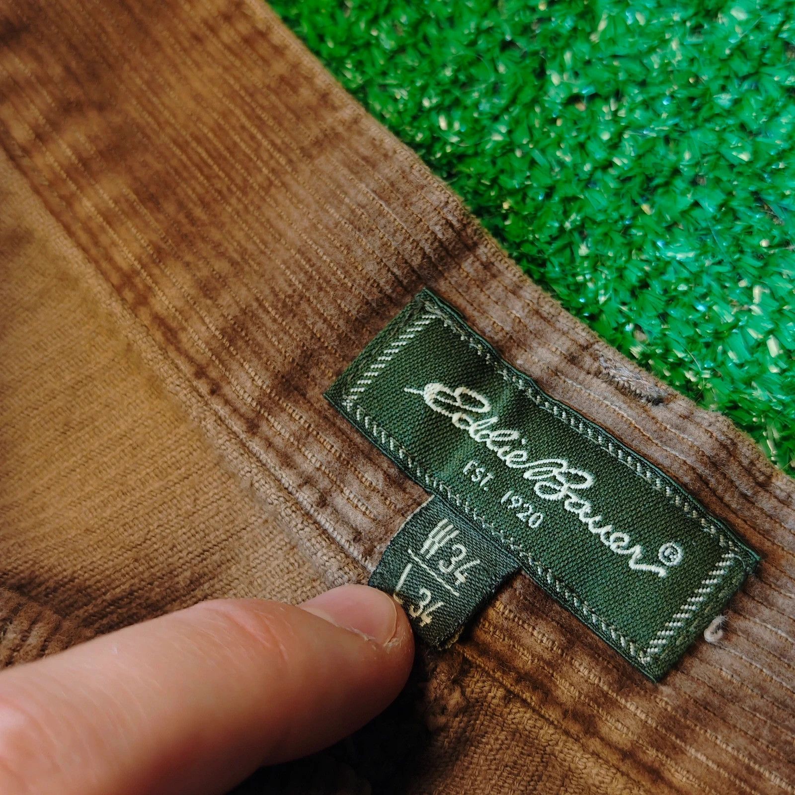 Eddie Bauer Eddie Bauer Corduroy Pants Mens 34x34 Straight Zip fly Size US 34 / EU 50 - 3 Thumbnail