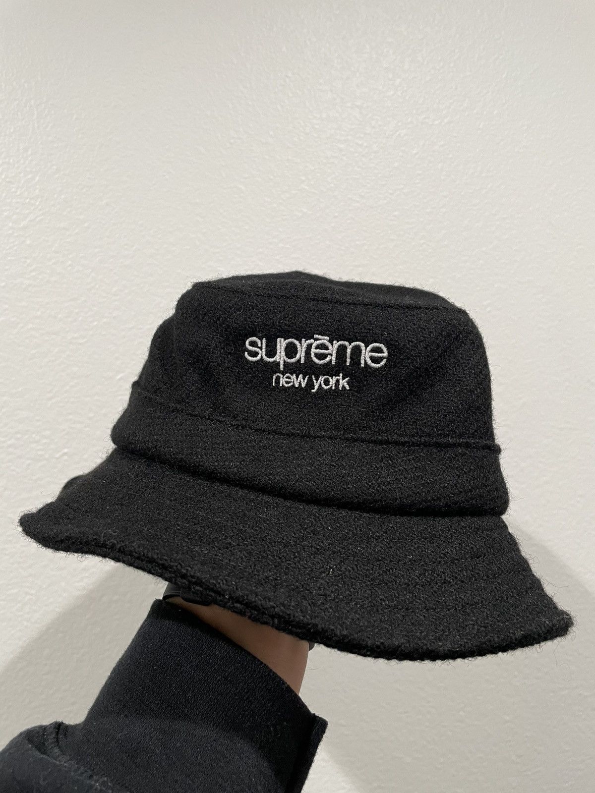 Supreme Supreme Harris Tweed Classic Logo Crusher Size ONE SIZE - 1 Thumbnail