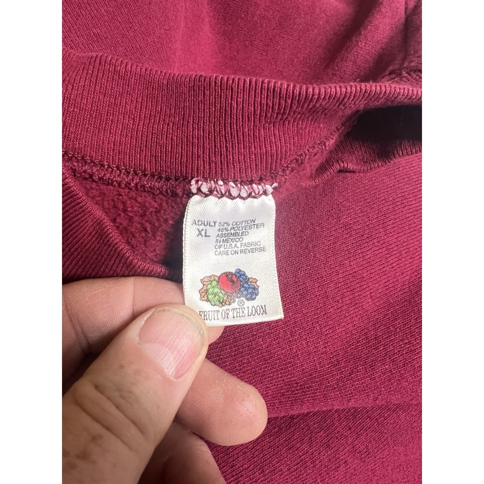 Fruit Of The Loom VINTAGE Fruit of the Loom Red Sweatshirt XL Unisex Adults Crew Neck Boxy Cotton Blend Coyote Chase Running Race Smith Valley NV BETA SIGMA PHI Size US XL / EU 56 / 4 - 5 Thumbnail