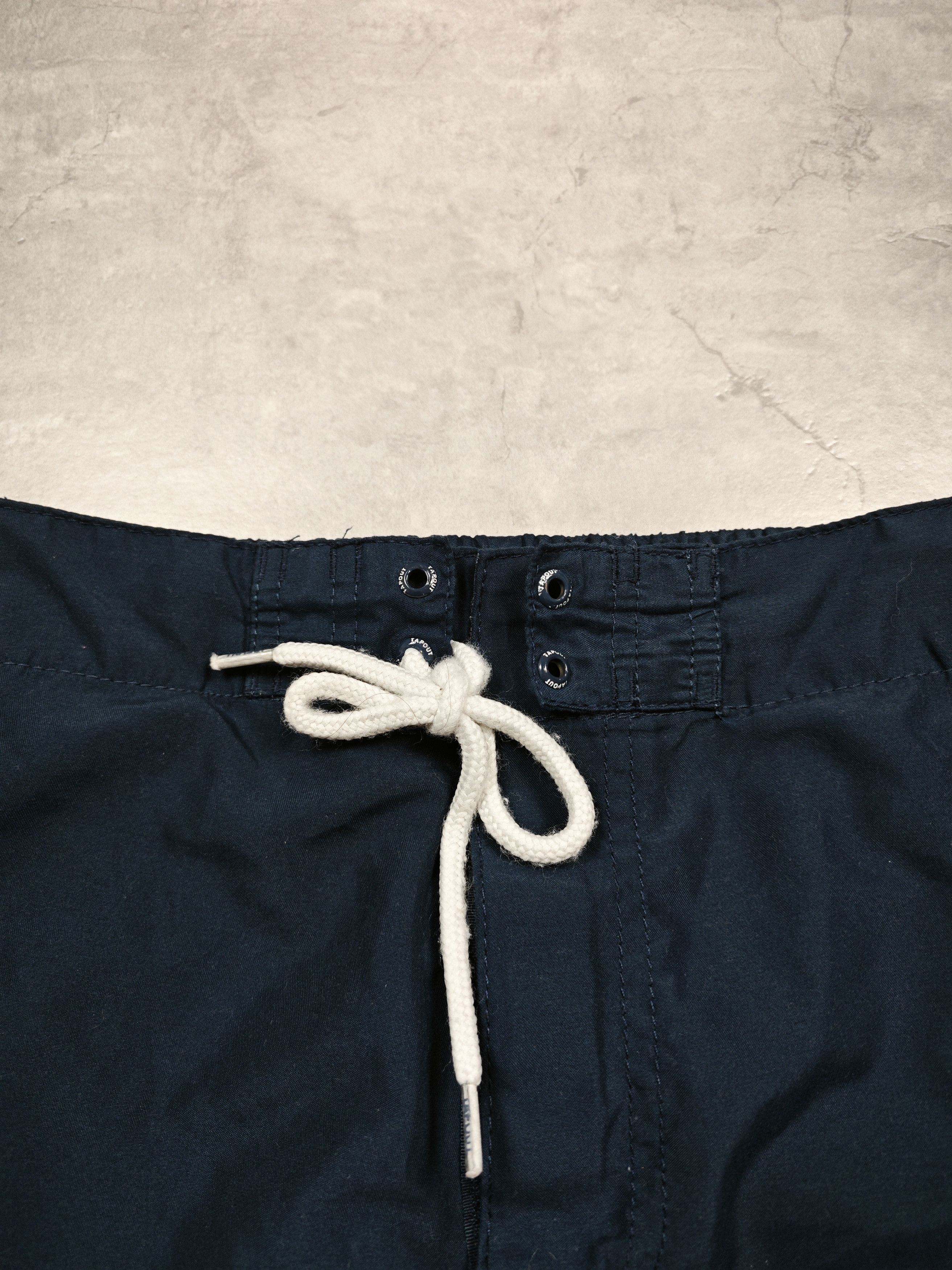 Tapout Tapout Y2K shorts Size US 33 - 4 Thumbnail