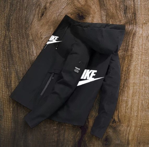 Nike Black Nike windbreaker jacket Size US L / EU 52-54 / 3 - 1 Thumbnail