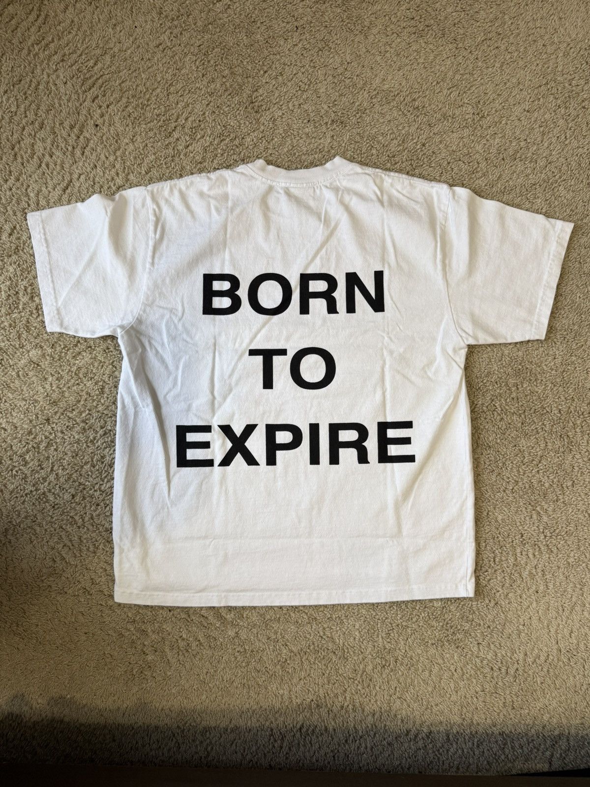 basketcase gallery Expire tee Size US M / EU 48-50 / 2 - 3 Thumbnail