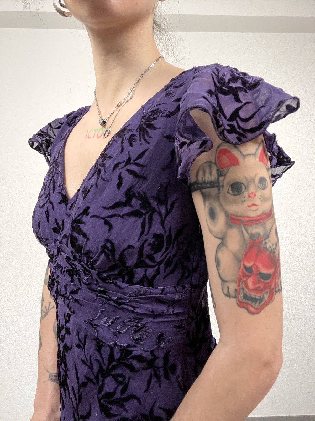 Vintage Vintage Purple Velvet Midi Dress Size M / US 6-8 / IT 42-44 - 5 Thumbnail