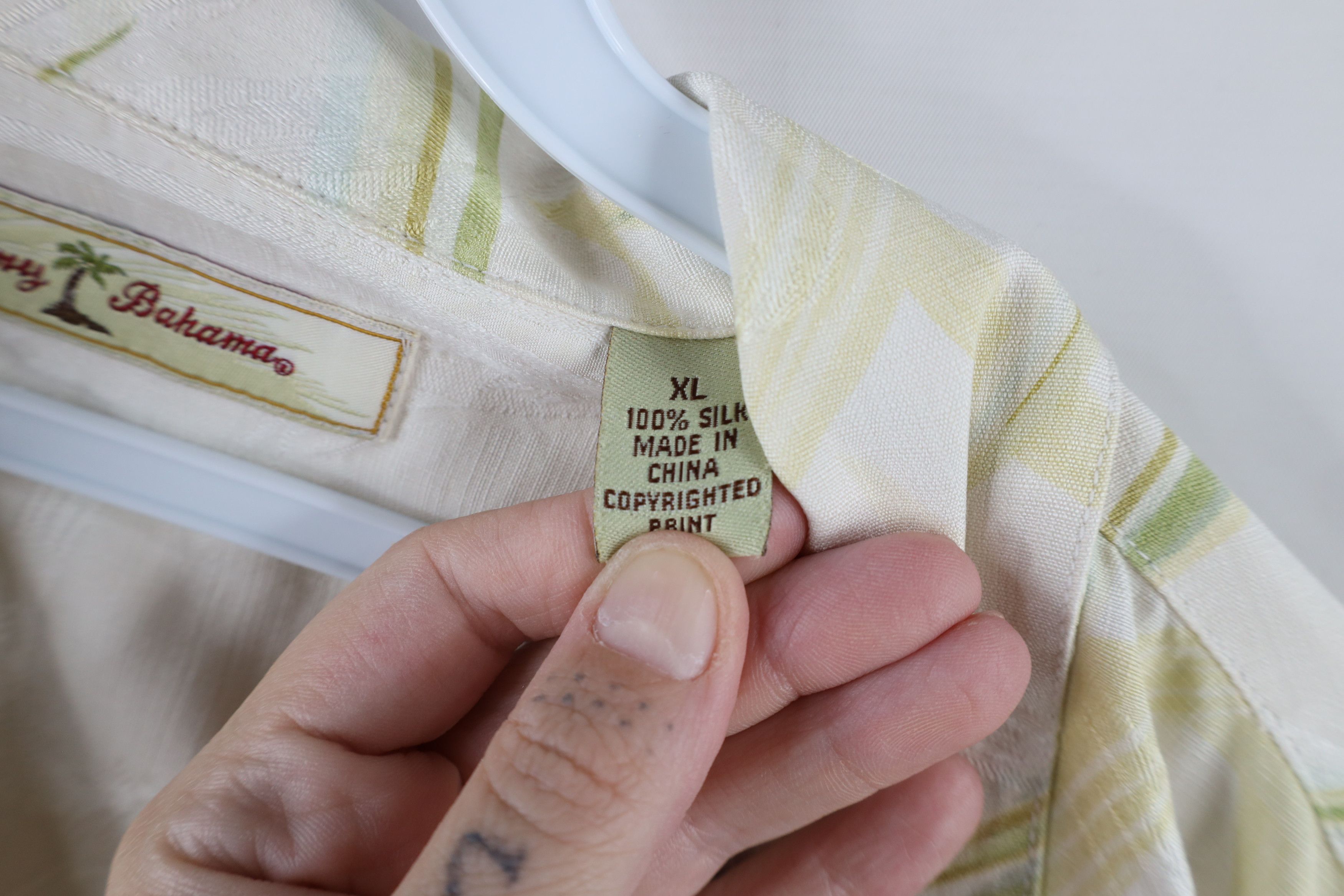 Tommy Bahama × Vintage Vintage 90s Tommy Bahama Luau Looped Collar Button Shirt Size US XL / EU 56 / 4 - 8 Thumbnail