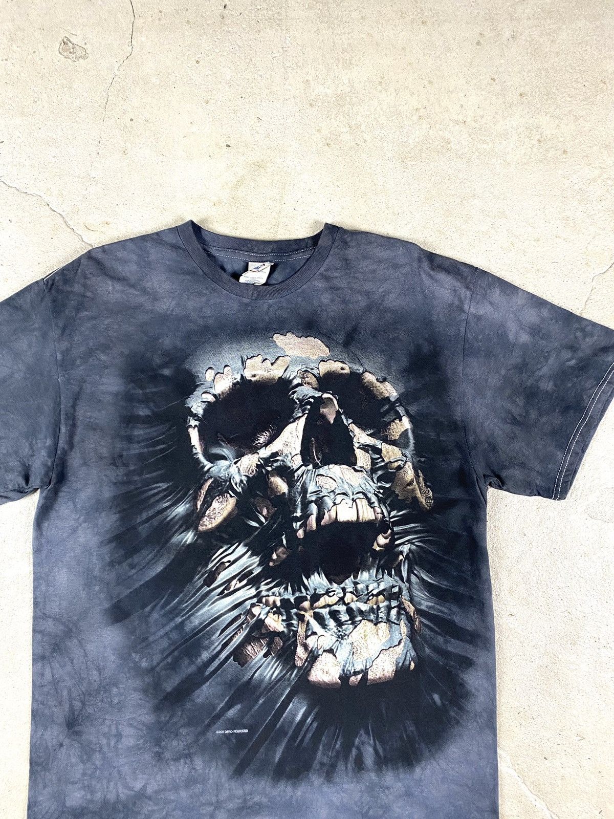 Vintage Y2K Vintage Scull Print T Shirt Liquid Blue Vtg Hype Size US L / EU 52-54 / 3 - 2 Thumbnail
