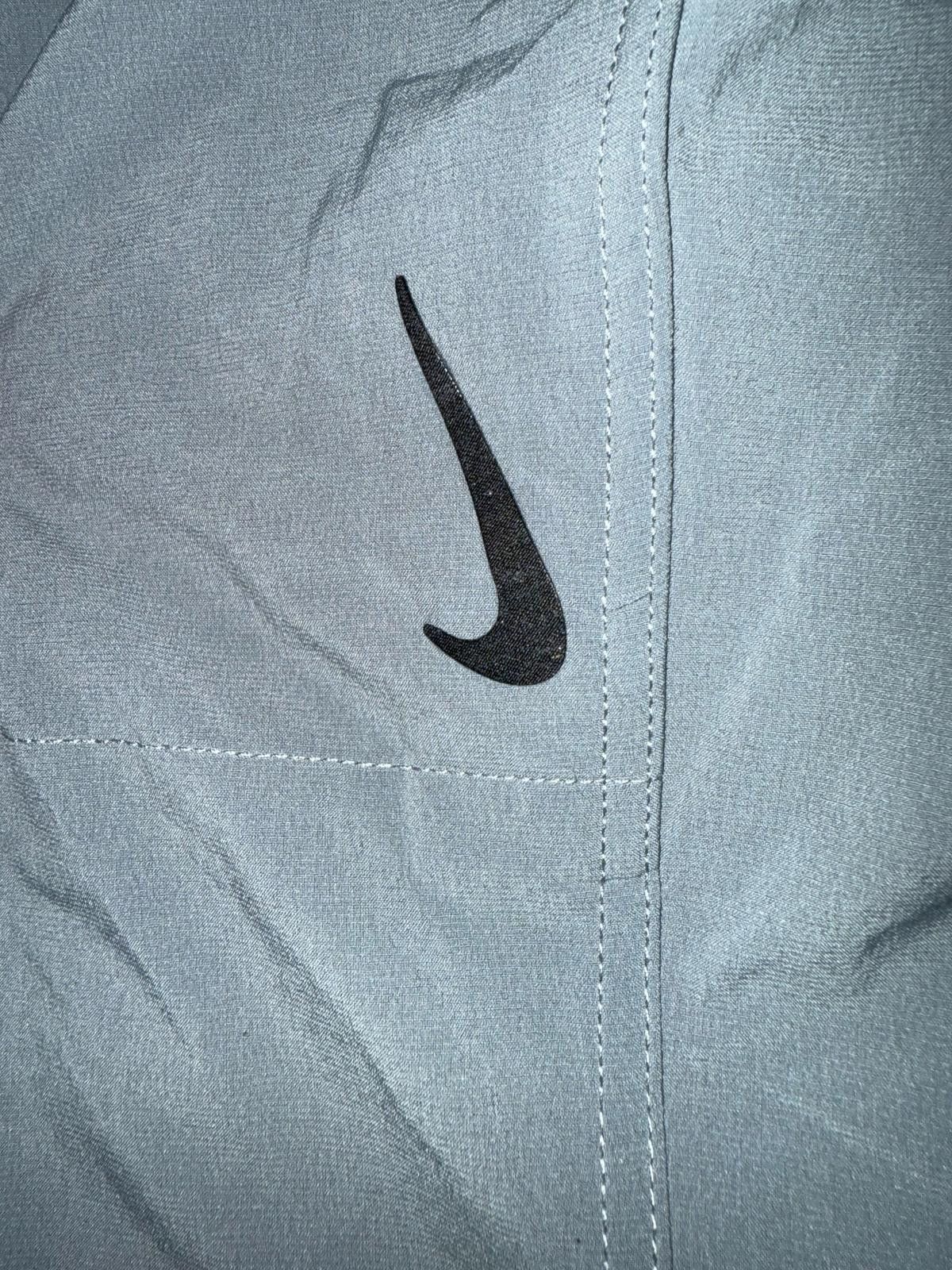 Nike Men's Nike Yoga Dri-FIT Training Athletic Shorts Size US 32 / EU 48 - 5 Thumbnail