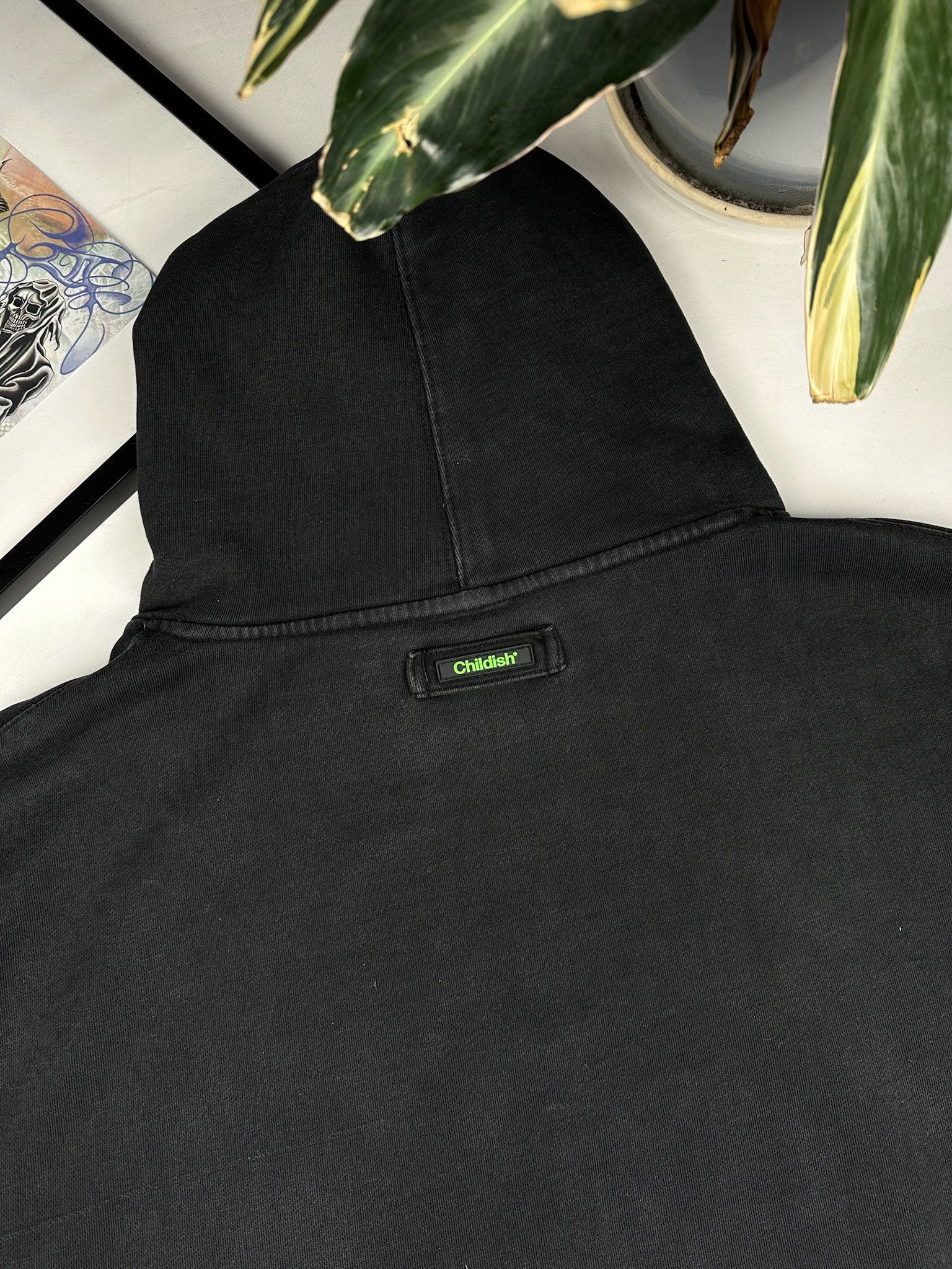 CHILDS Vintage Childish Alien Heavy Hoodie Size XL Men’s Black Size US XL / EU 56 / 4 - 7 Thumbnail