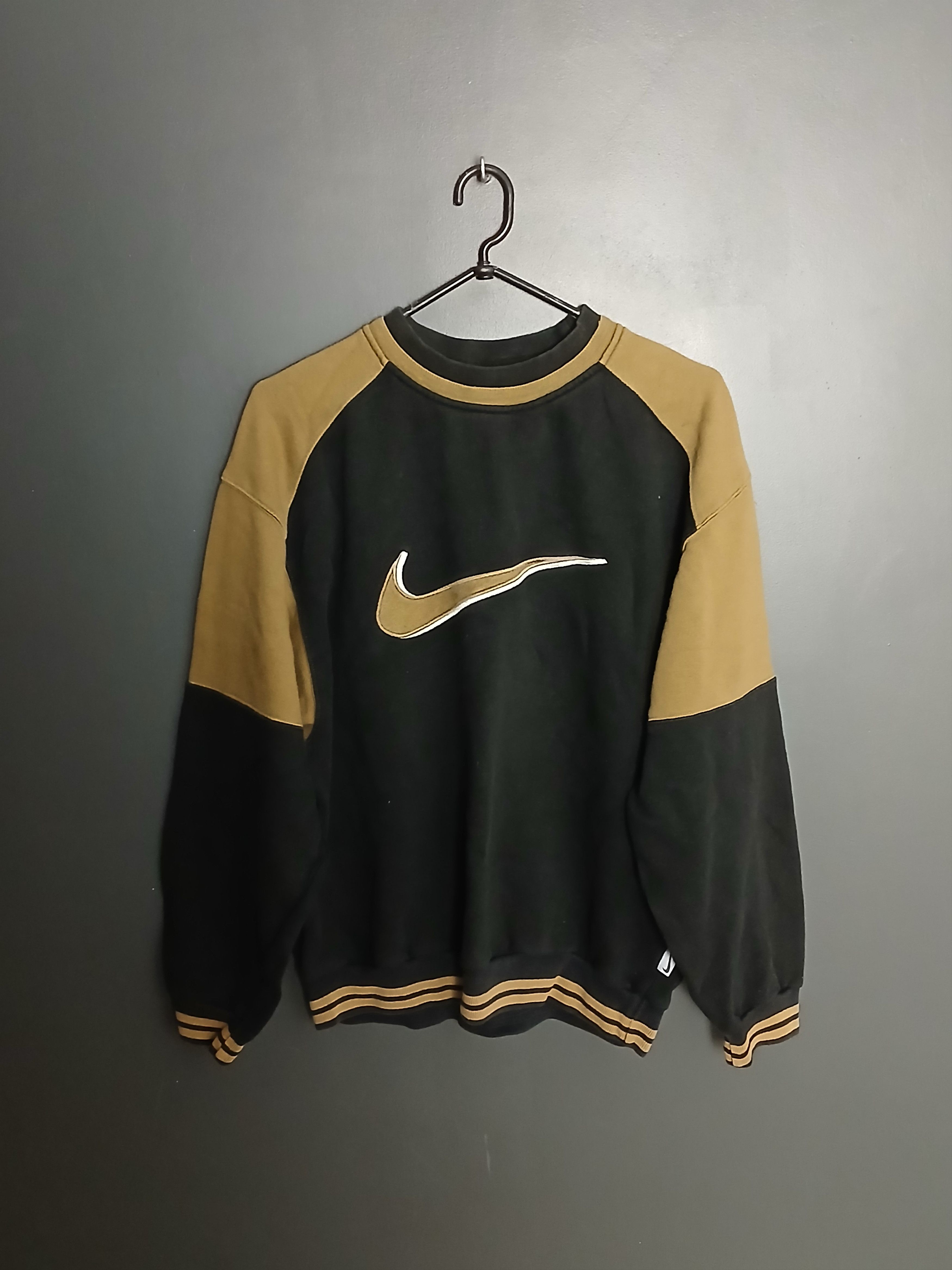 Nike × Vintage Vintage Nike Sweatshirt Size US M / EU 48-50 / 2 - 1 Thumbnail