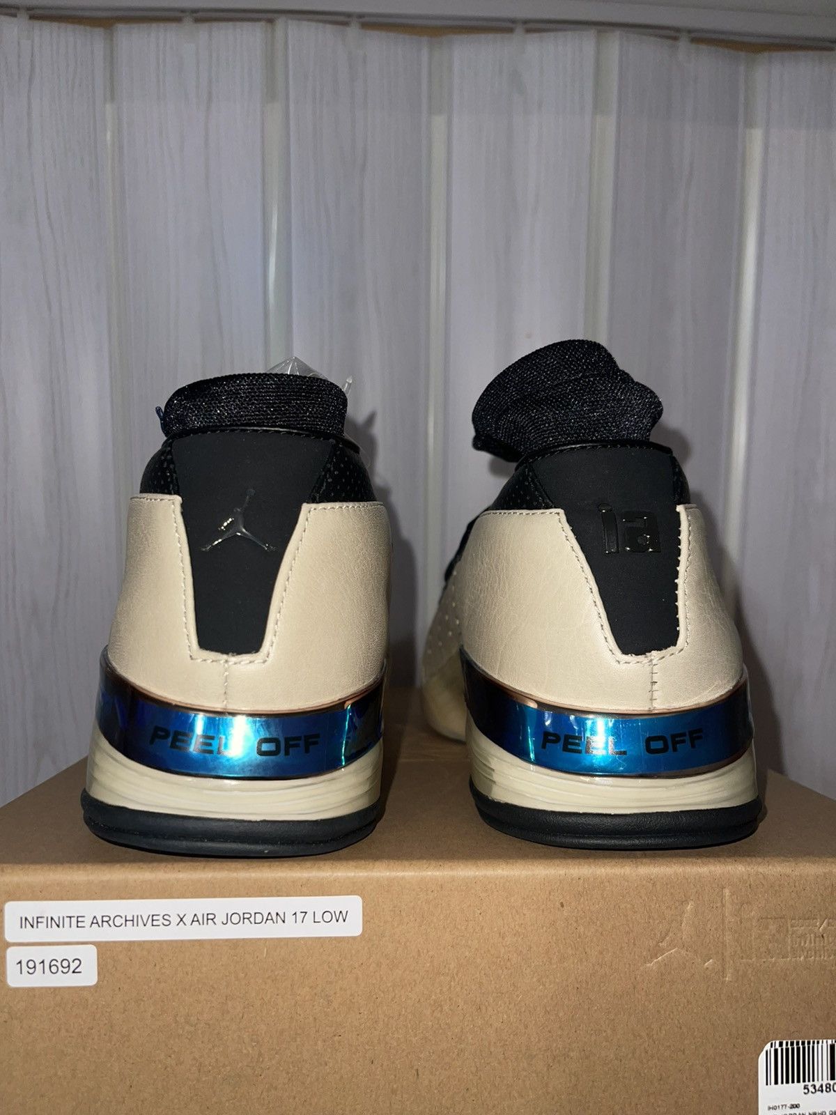 Jordan Brand Jordan 17 Retro Low SP Infinite Archives size 8 Men’s Size US 8 / EU 41 - 5 Thumbnail