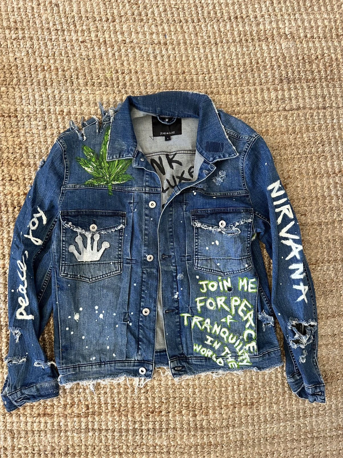 JUNK de LUXE JUNK DE LUXE DISTRESSED DENIM JACKET HAND-PAINTED SIZE L Size L / US 10 / IT 46 - 1 Thumbnail