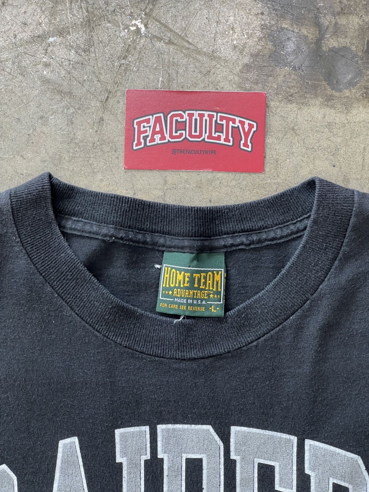 NFL Vintage 90s NFL Raiders Crest Member Club Tee Large Size US L / EU 52-54 / 3 - 3 Thumbnail