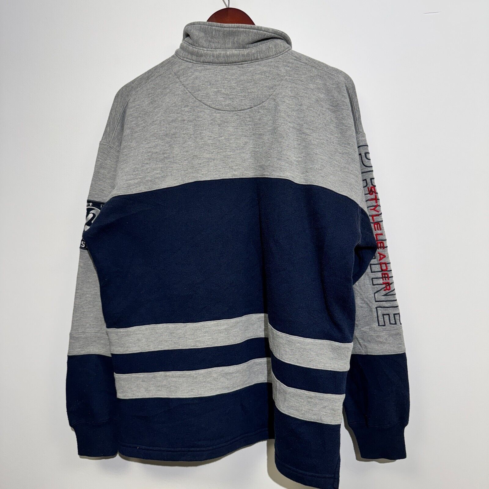 Vintage Vintage Unisex Gray Navy Blue Cotton Sweatshirt Size L Size US L / EU 52-54 / 3 - 12 Thumbnail
