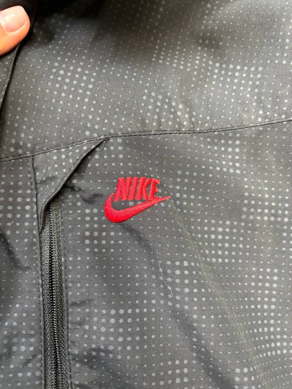 Nike × Vintage Vintage Nike air metro logo jacket black swoosh y2k Size US M / EU 48-50 / 2 - 12 Thumbnail