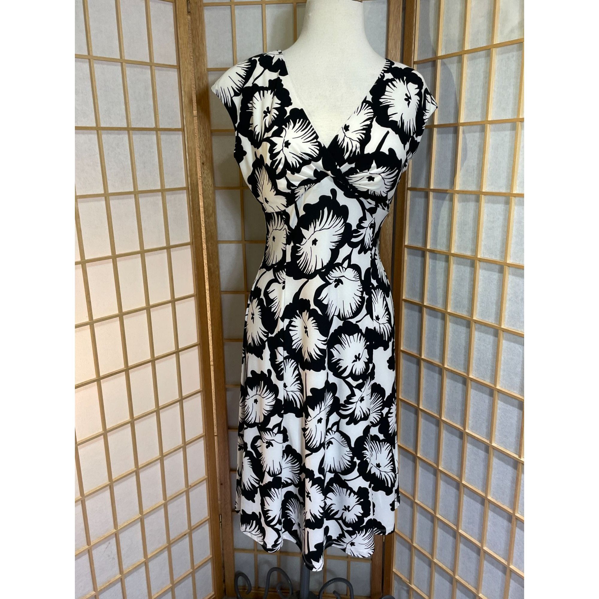 Chaps Chaps Sm Floral Fit & Flare Dress Size S / US 4 / IT 40 - 1 Thumbnail