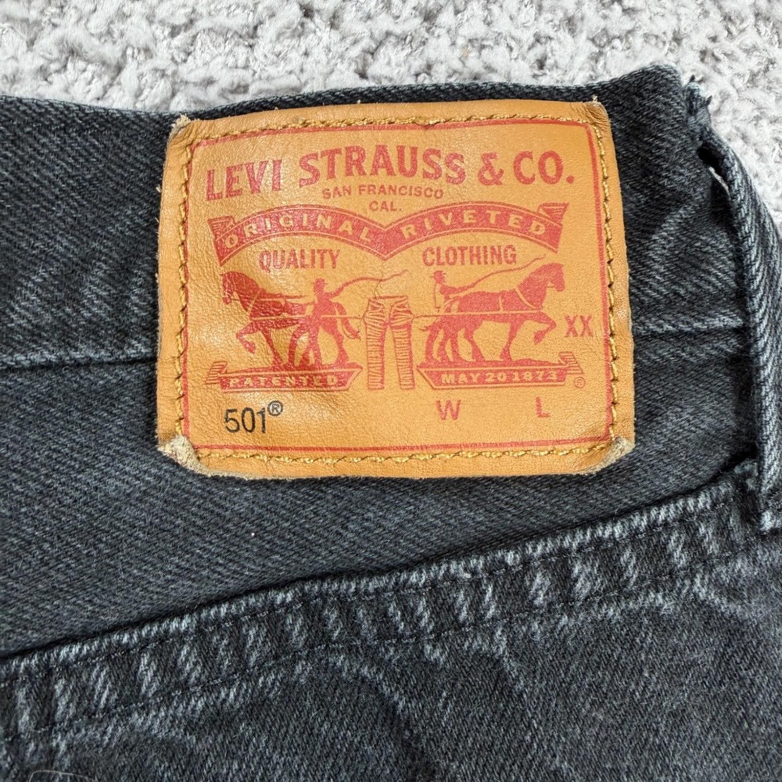 Levi's Levis 501 Denim Jean Shorts 31 Original High Rise Cut Off Size 31" - 3 Thumbnail