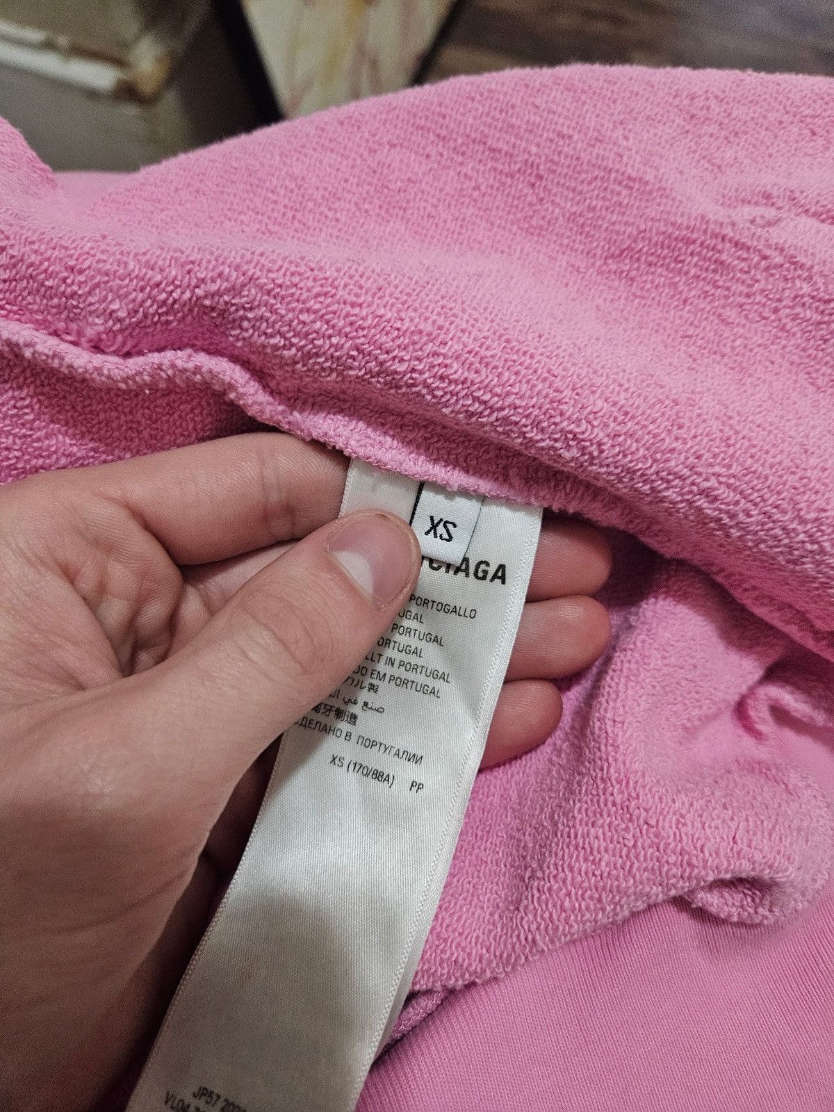 Balenciaga Distressed Pink Nologo Hoodie Size US XS / EU 42 / 0 - 9 Thumbnail