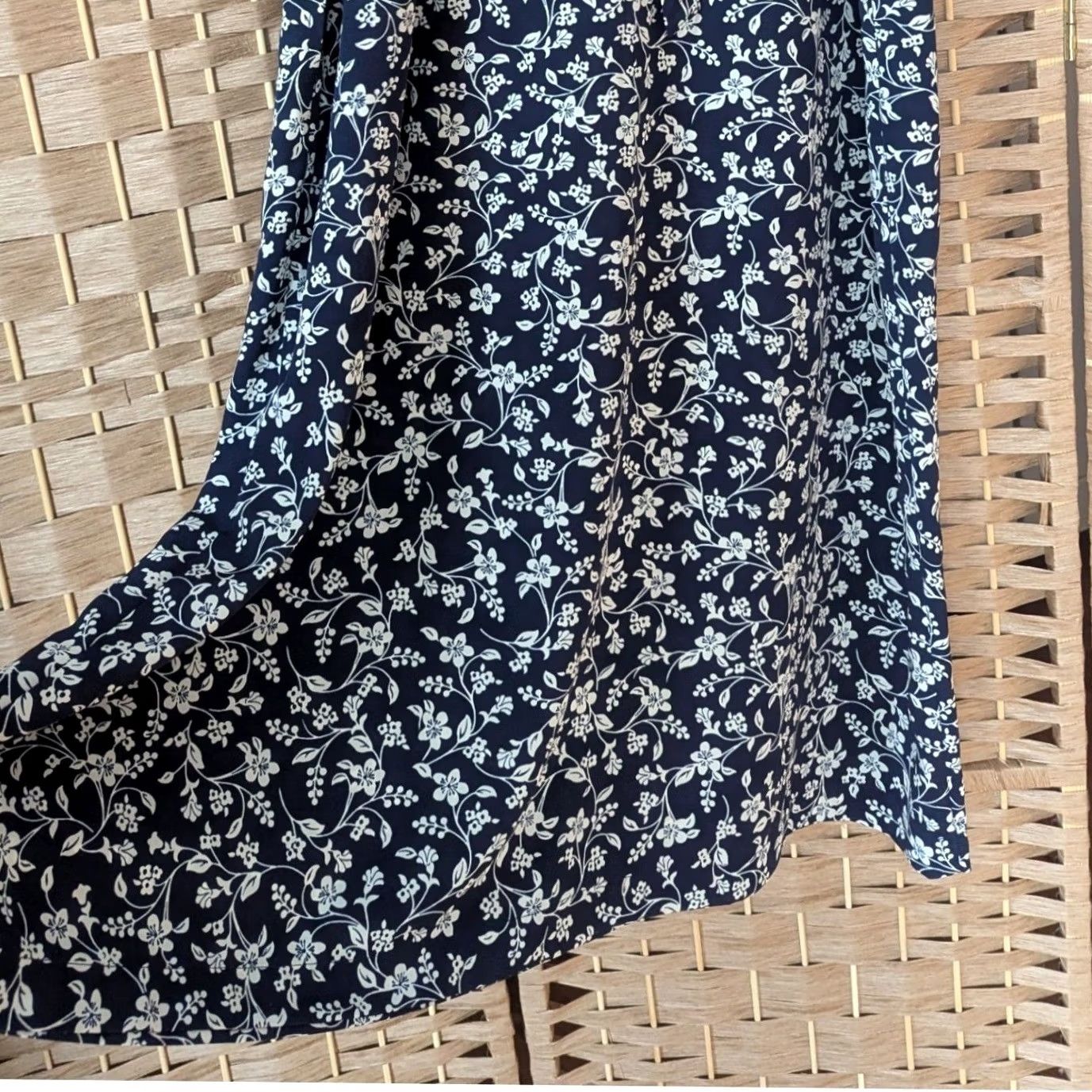 Vintage VINTAGE 90s Navy Blue White Floral Short Sleeve Midi Shirt Dress Size 14 Lightweight Womens Size XL / US 12-14 / IT 48-50 - 3 Thumbnail