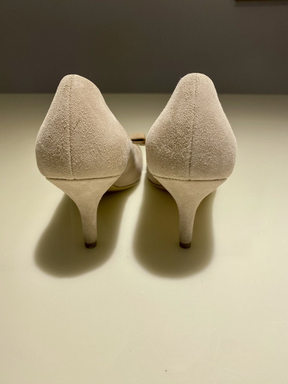 Salvatore Ferragamo Salvatore Ferragamo Vara Bow Peep Toe Hells Size5.5 Size US 5.5 / IT 35.5 - 3 Thumbnail
