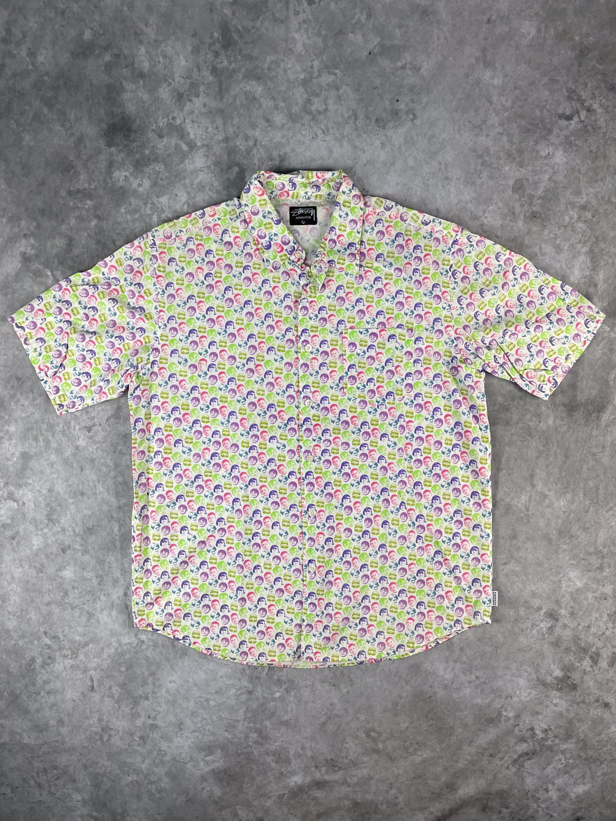 Stussy × Vintage Stussy AOP kids faces short shirt Size US L / EU 52-54 / 3 - 1 Thumbnail